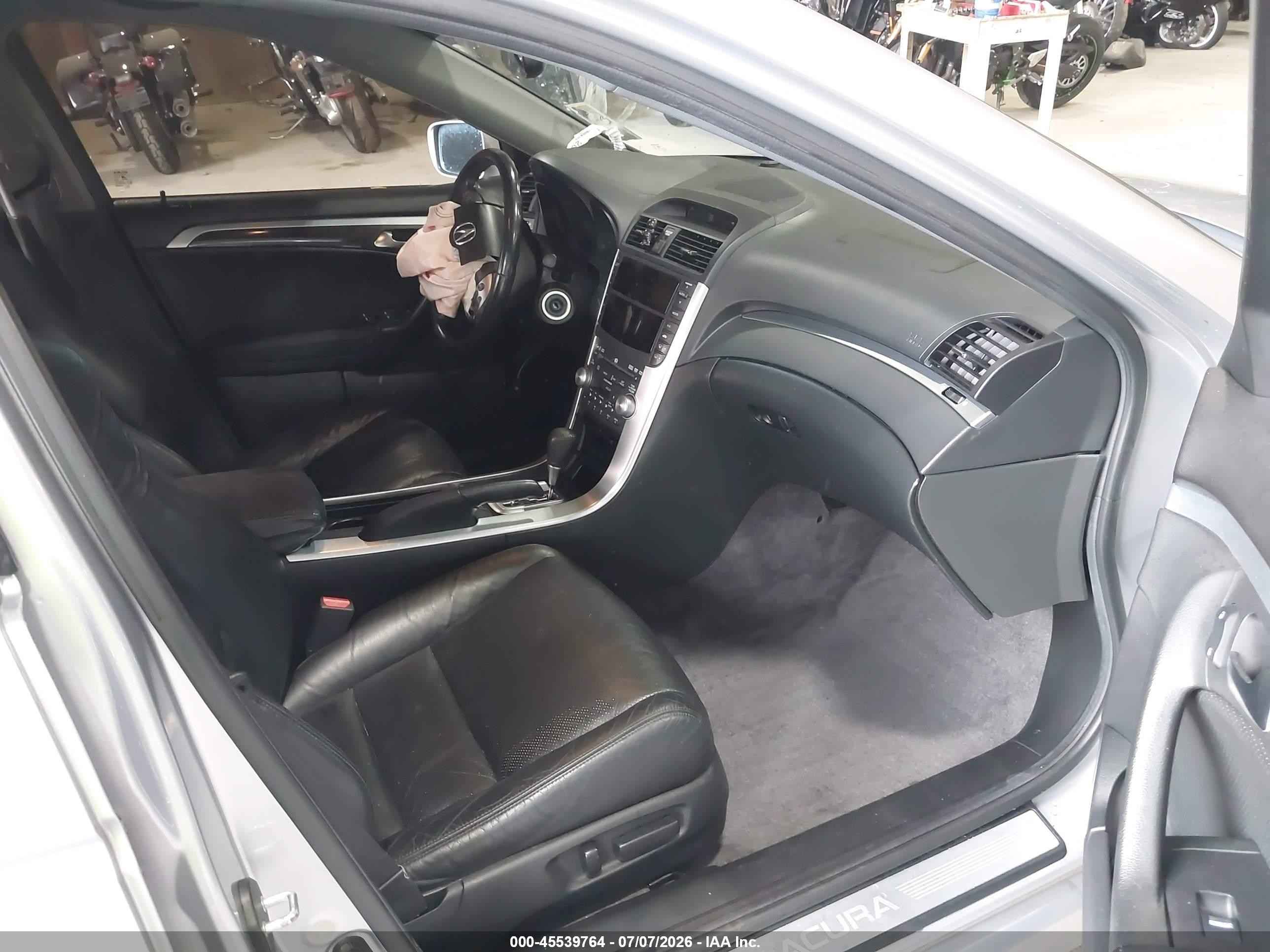 2008 Acura Tl 3.2 Серый vin: 19UUA66248A037263