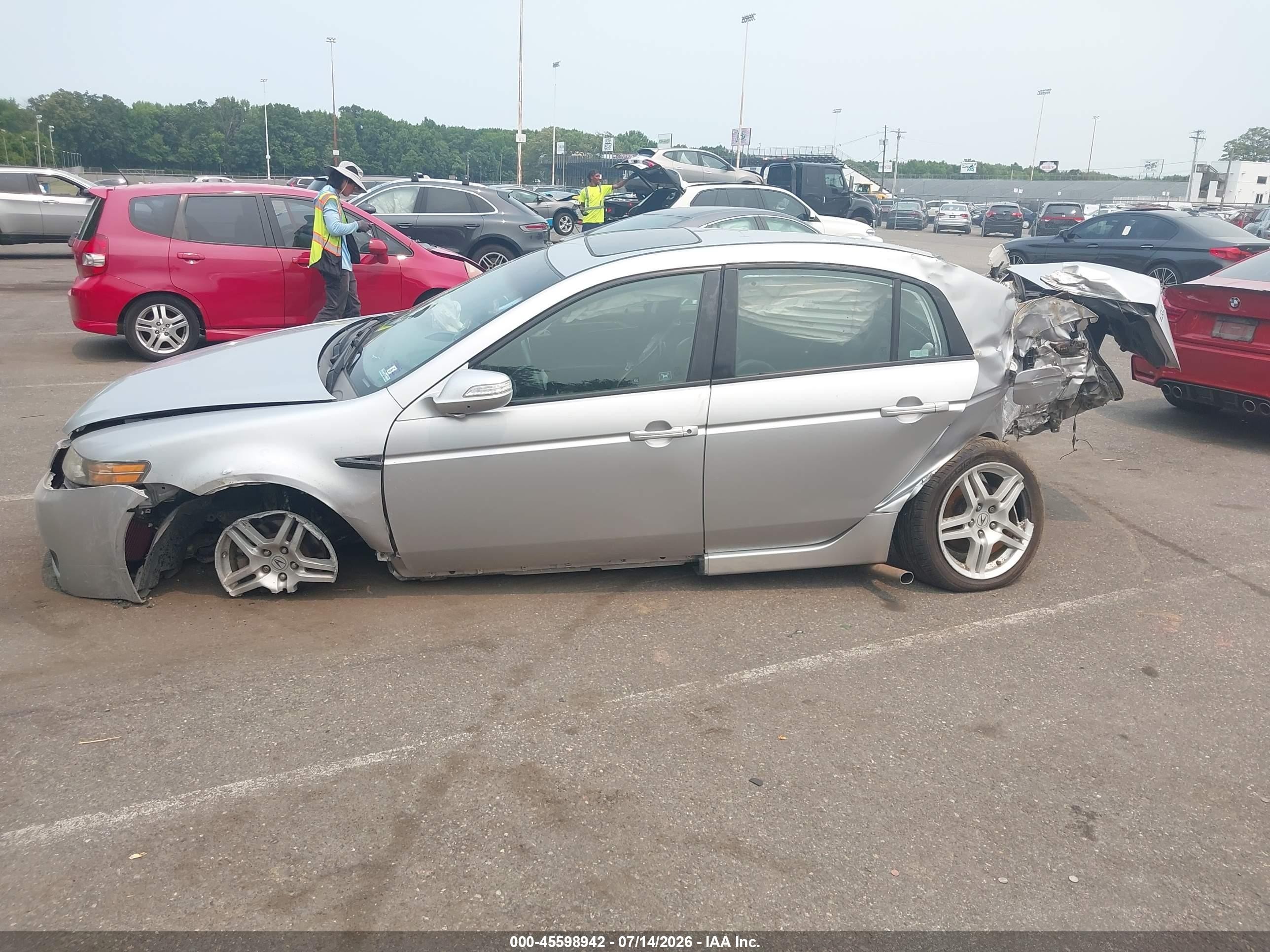2008 Acura Tl 3.2 Silver vin: 19UUA66248A040437