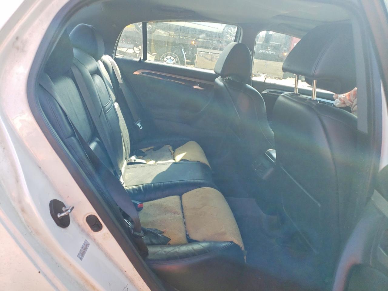 2008 Acura Tl White vin: 19UUA66248A045508