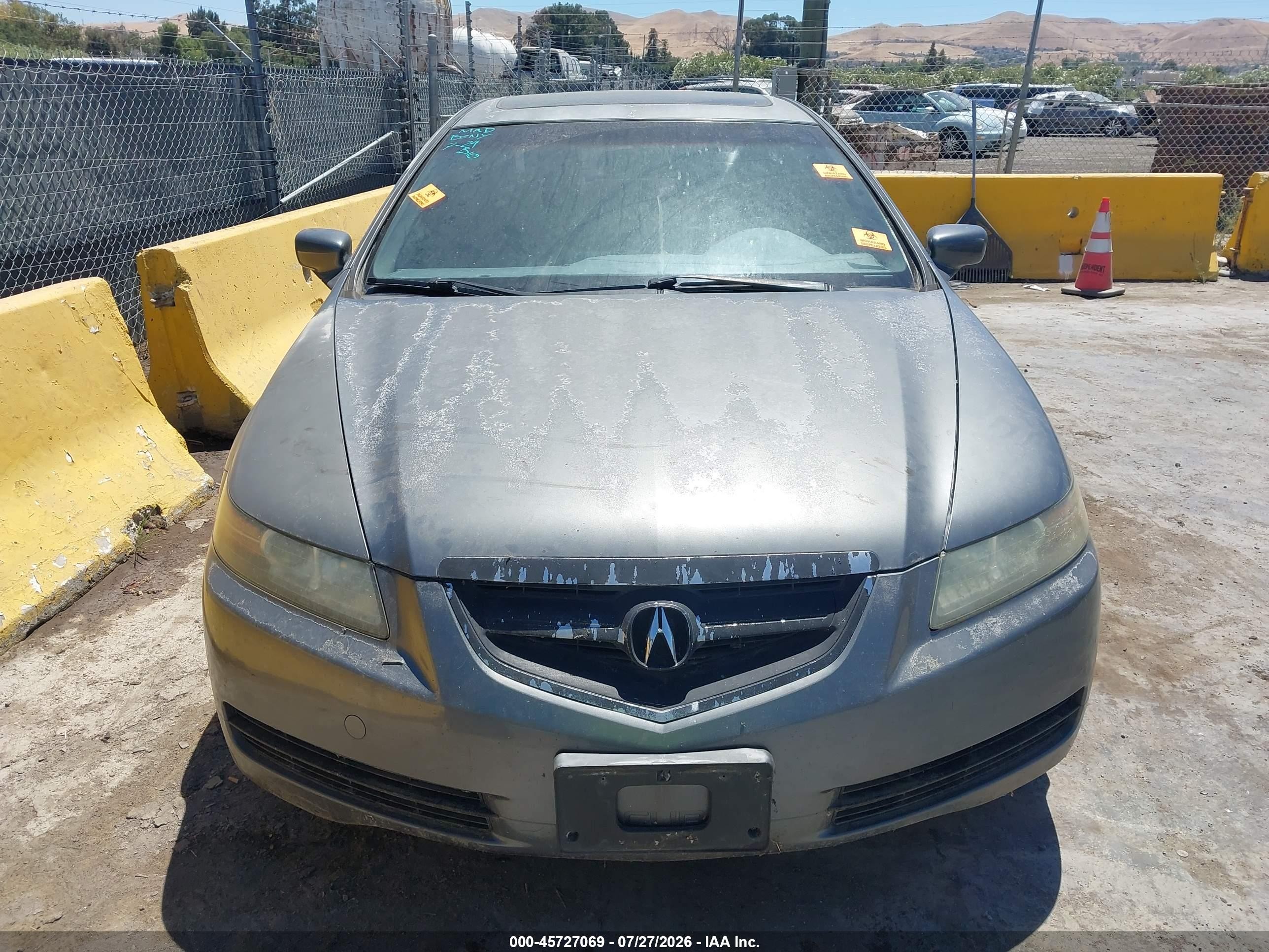 2005 Acura Tl   Gray vin: 19UUA66255A052415