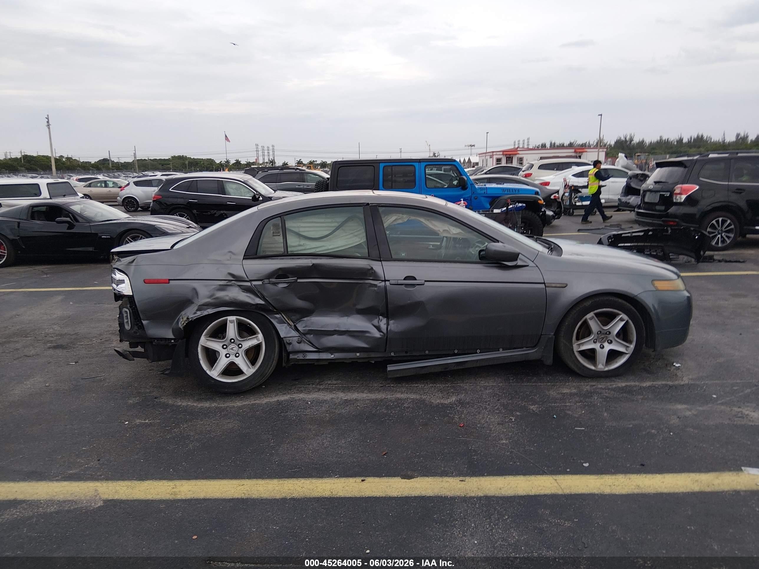 2005 Acura Tl   Gray vin: 19UUA66255A079341