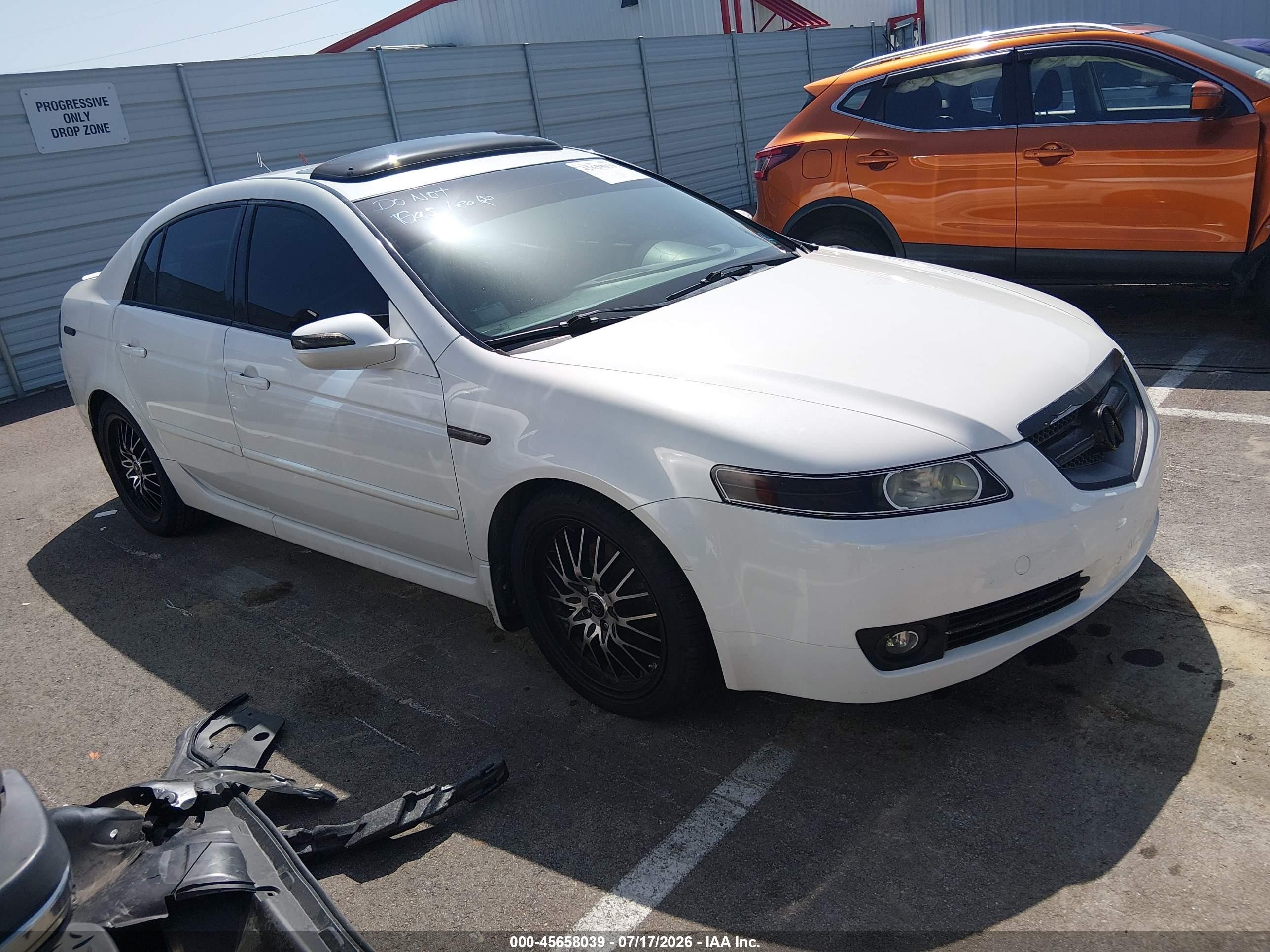 2007 Acura Tl 3.2 Белый vin: 19UUA66257A017442