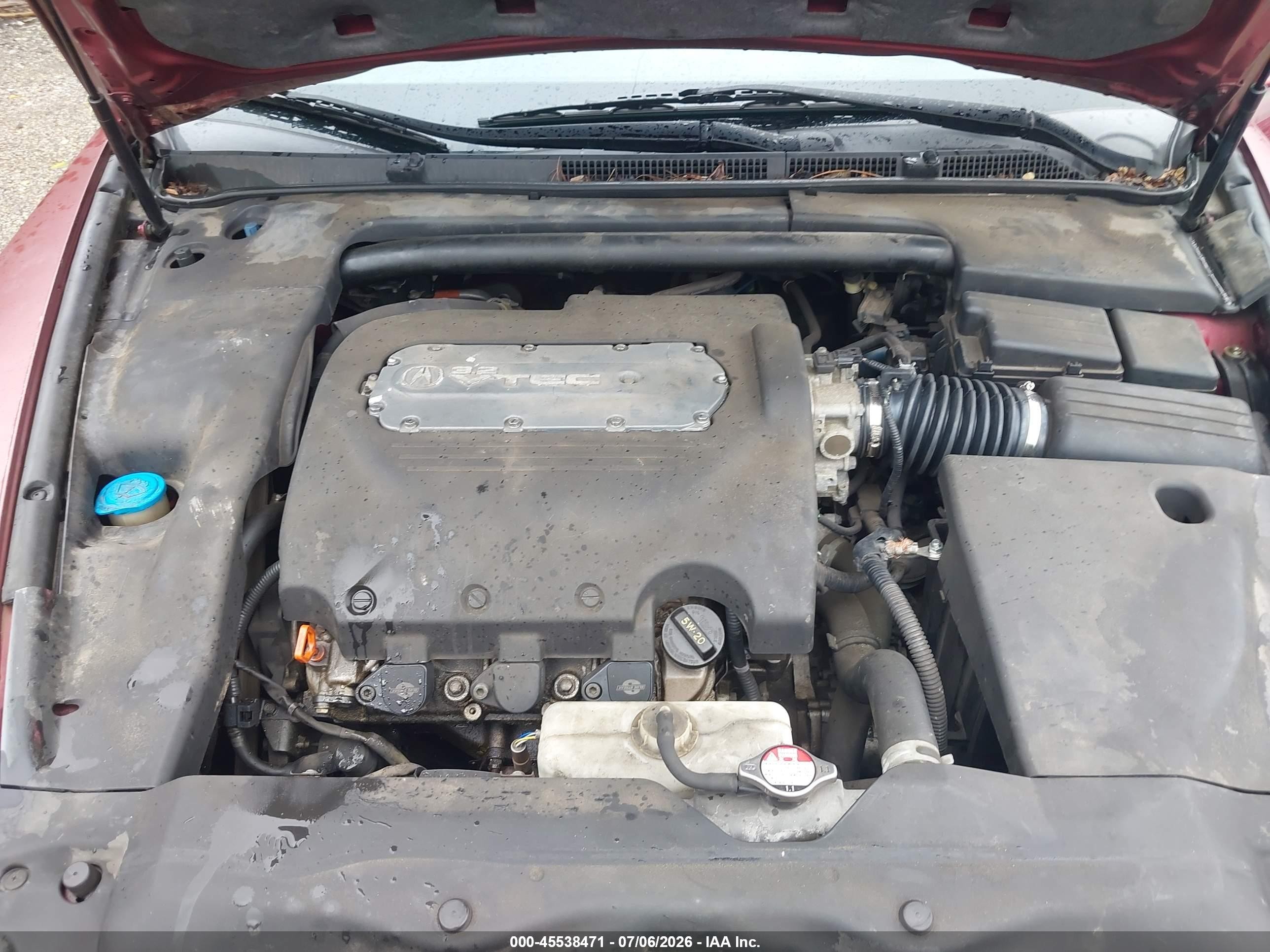 2005 Acura Tl   Red vin: 19UUA66265A002736