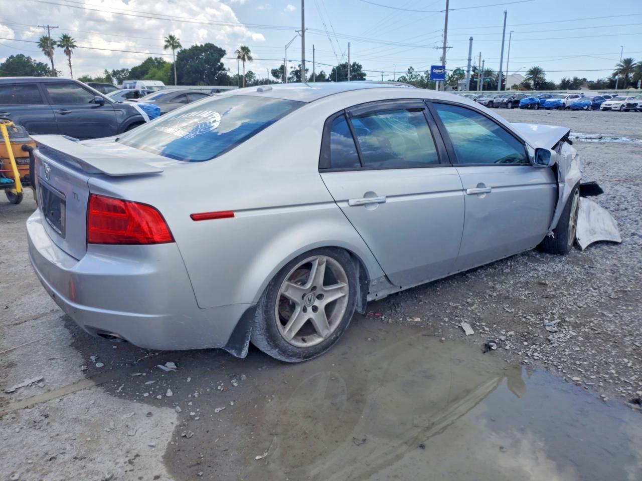 2005 Acura Tl Серебряный vin: 19UUA66265A042413