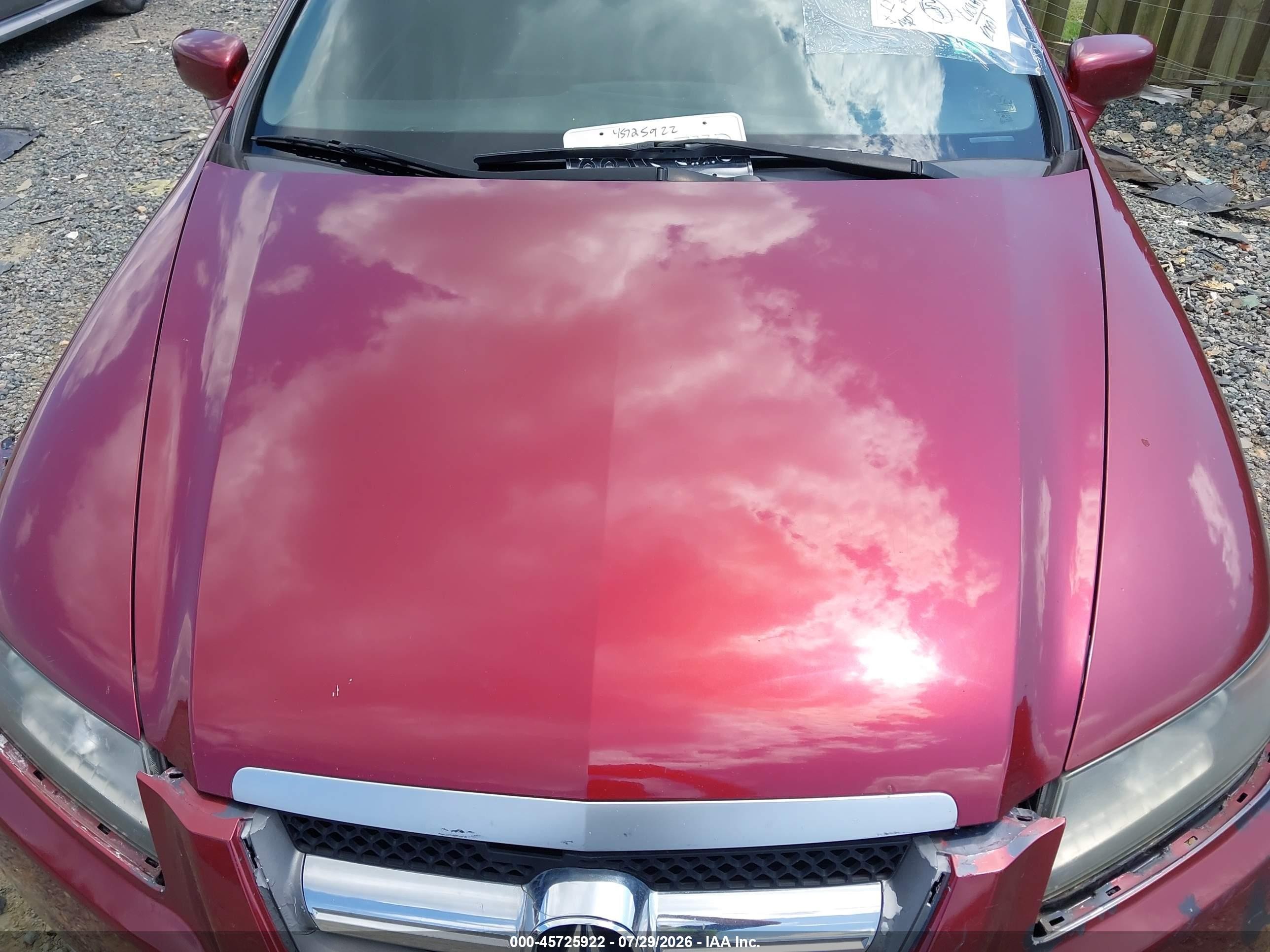 2005 Acura Tl   Red vin: 19UUA66265A049037
