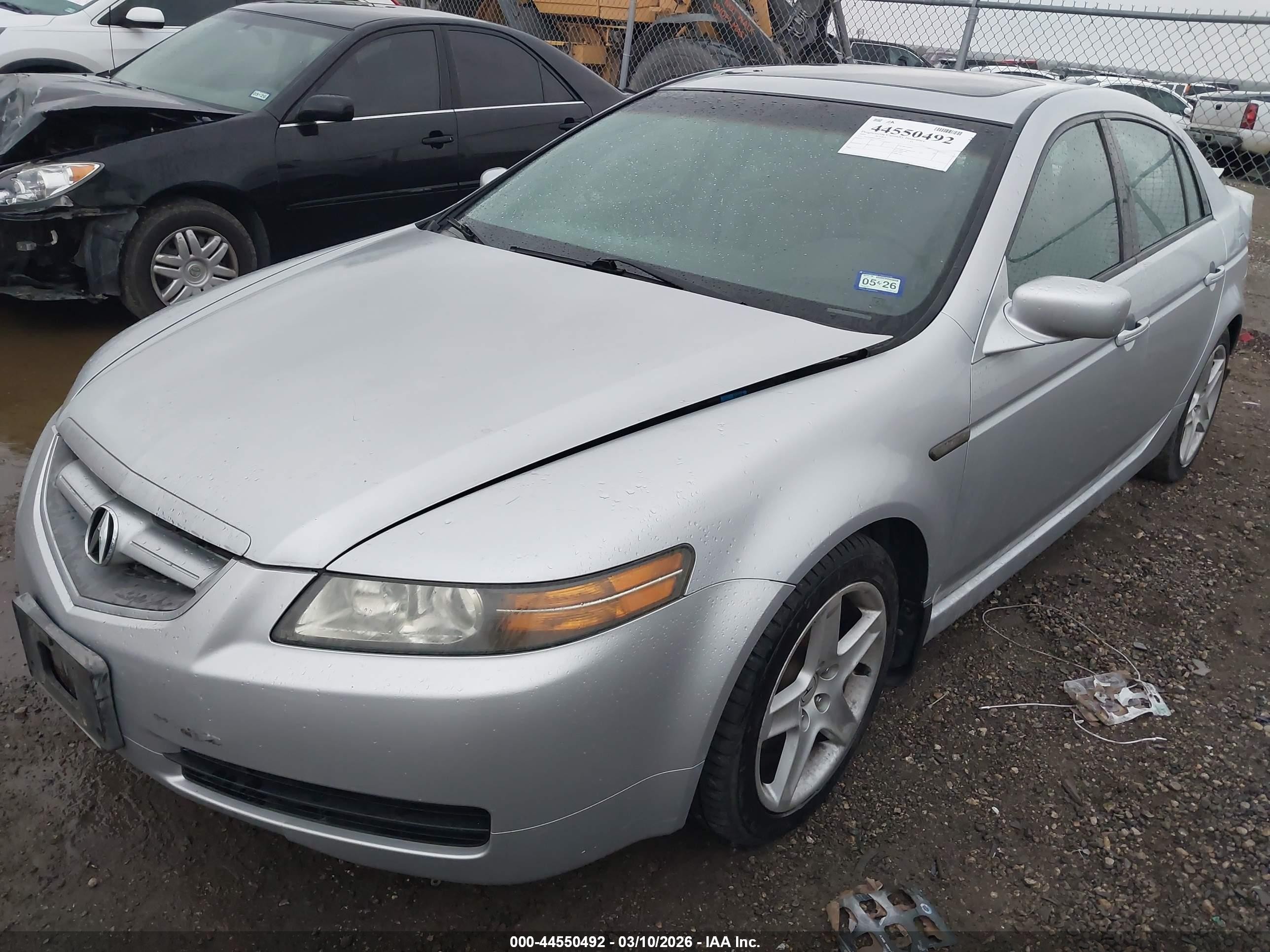 2005 Acura Tl   Silver vin: 19UUA66265A052147