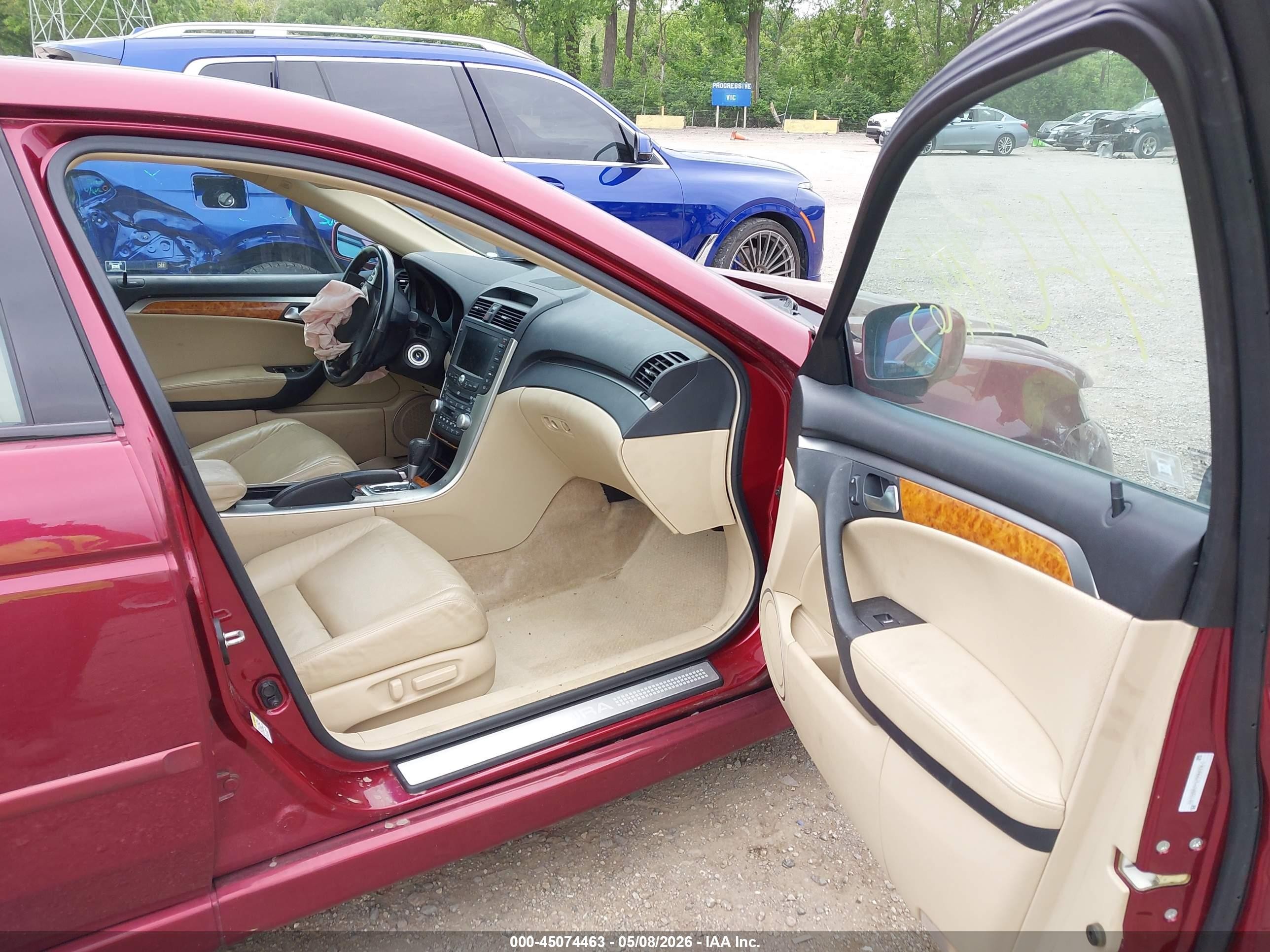 2006 Acura Tl   Red vin: 19UUA66266A008148