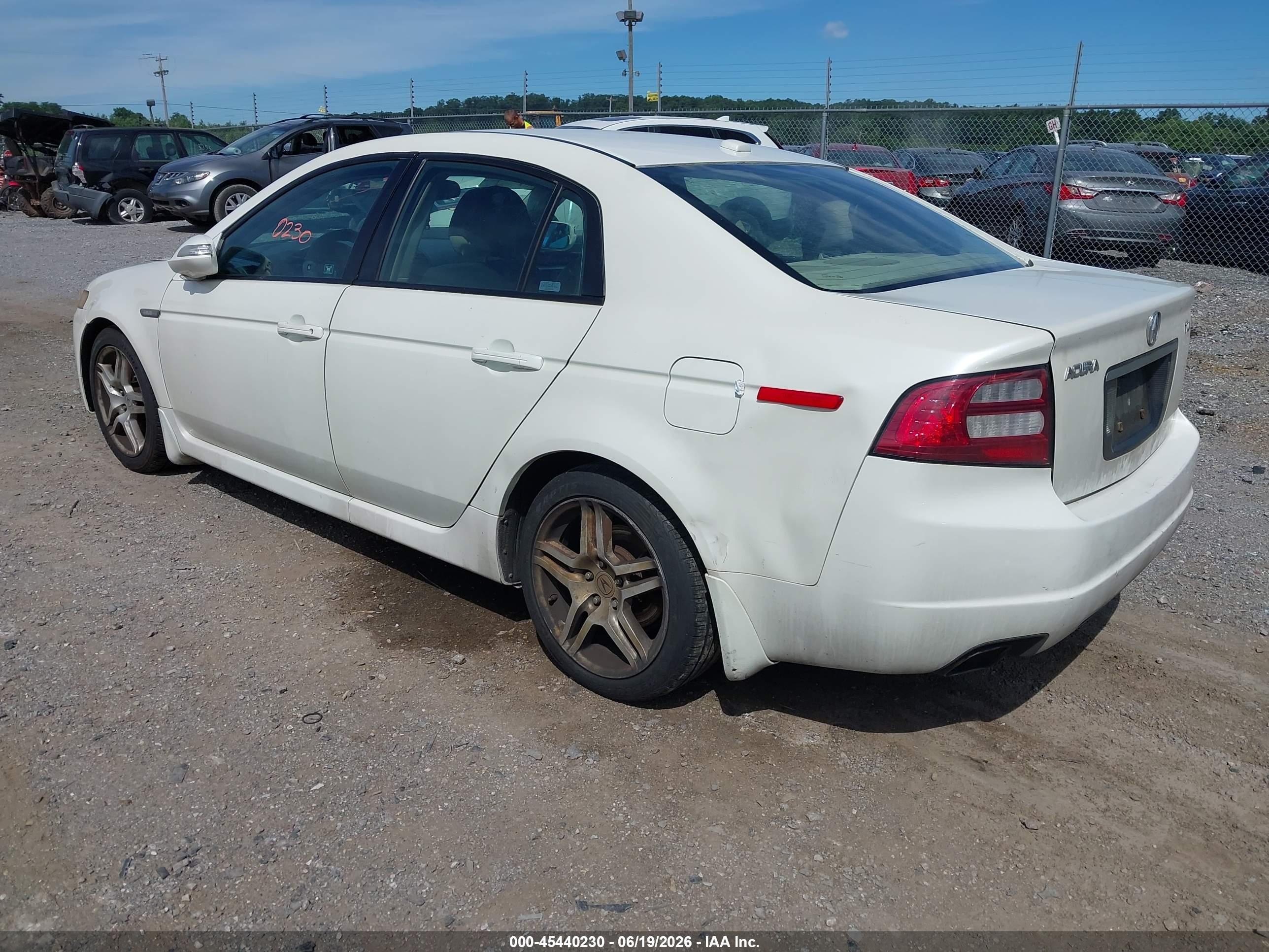 2008 Acura Tl 3.2 White vin: 19UUA66268A041640