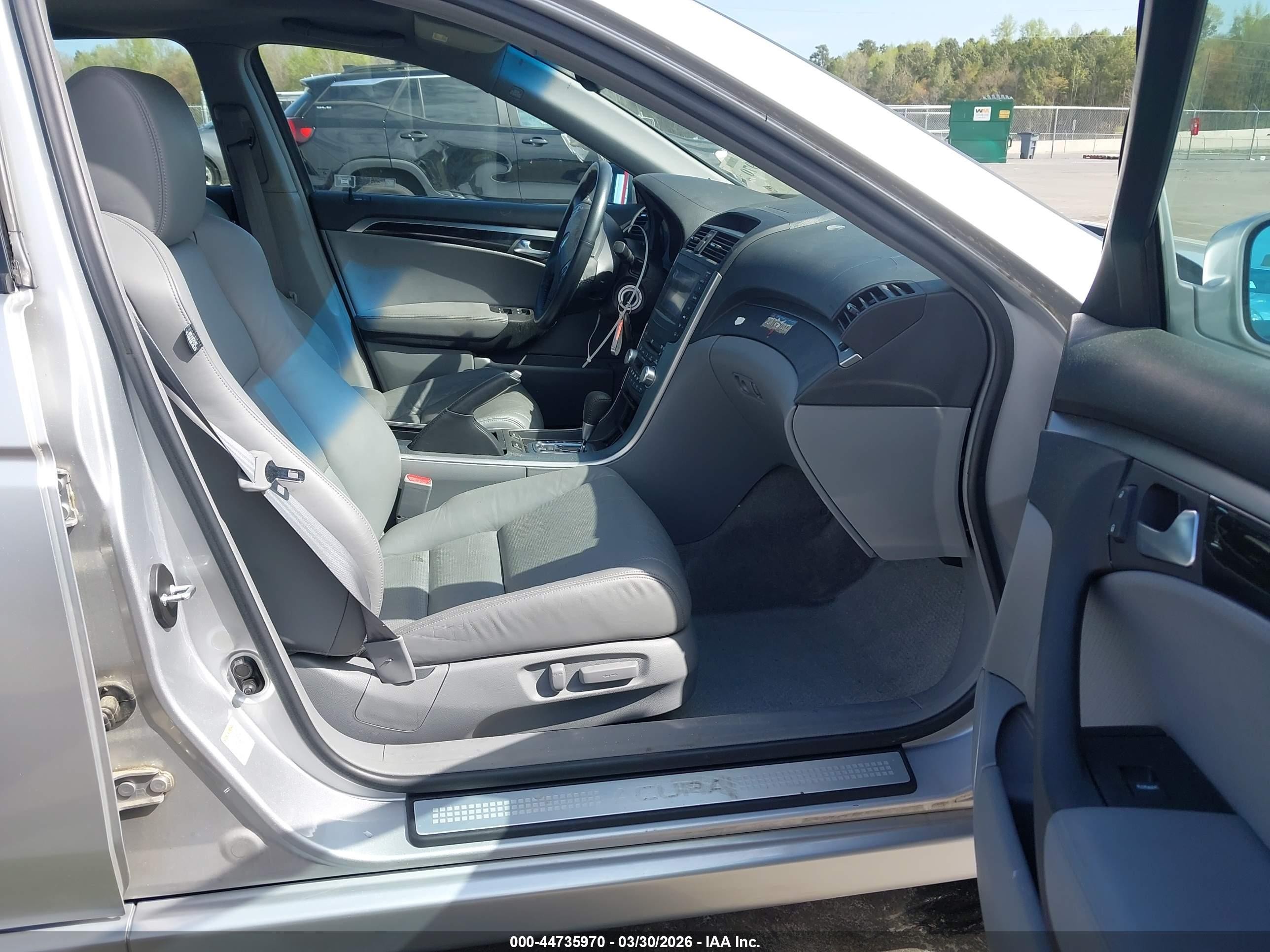2006 Acura Tl   Silver vin: 19UUA66276A007672