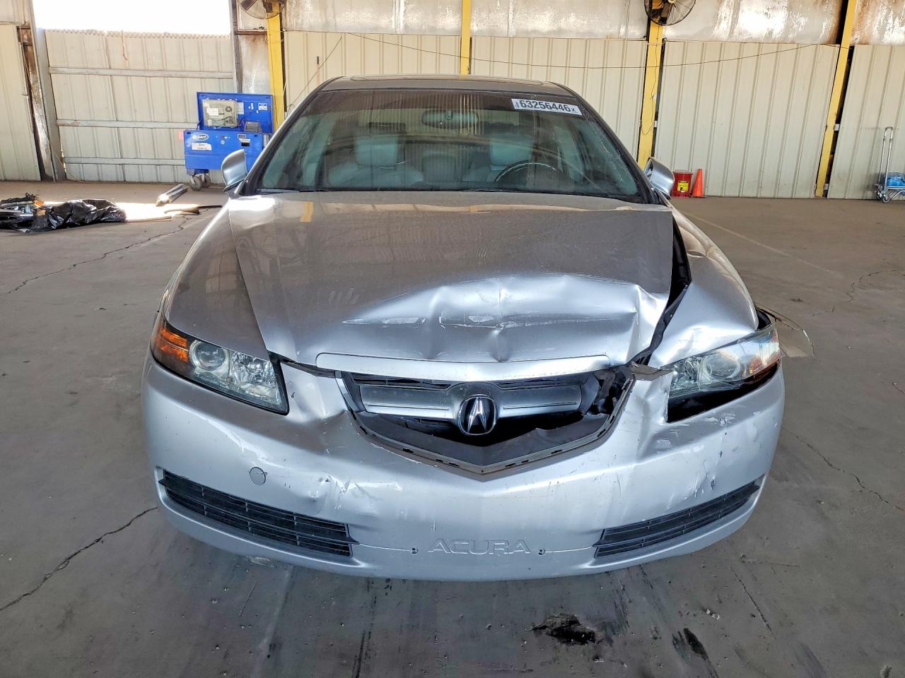 2006 Acura 3.2tl Silver vin: 19UUA66276A025217