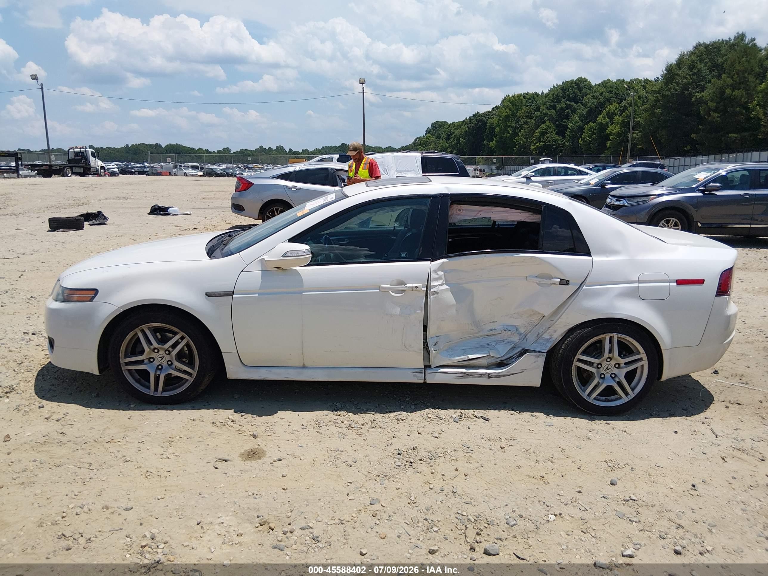 2008 Acura Tl 3.2 White vin: 19UUA66278A035894