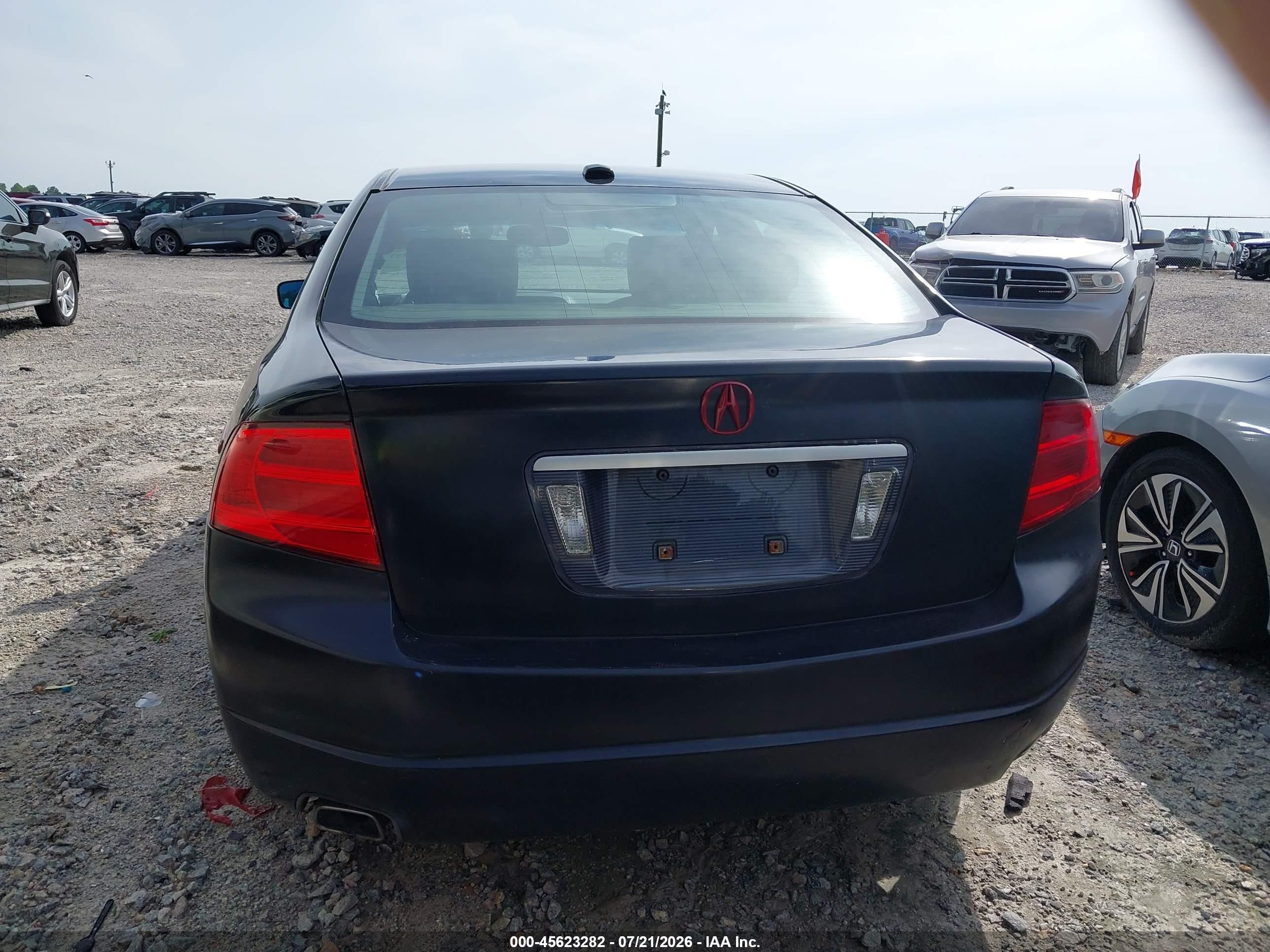 2005 Acura Tl   Black vin: 19UUA66285A040467