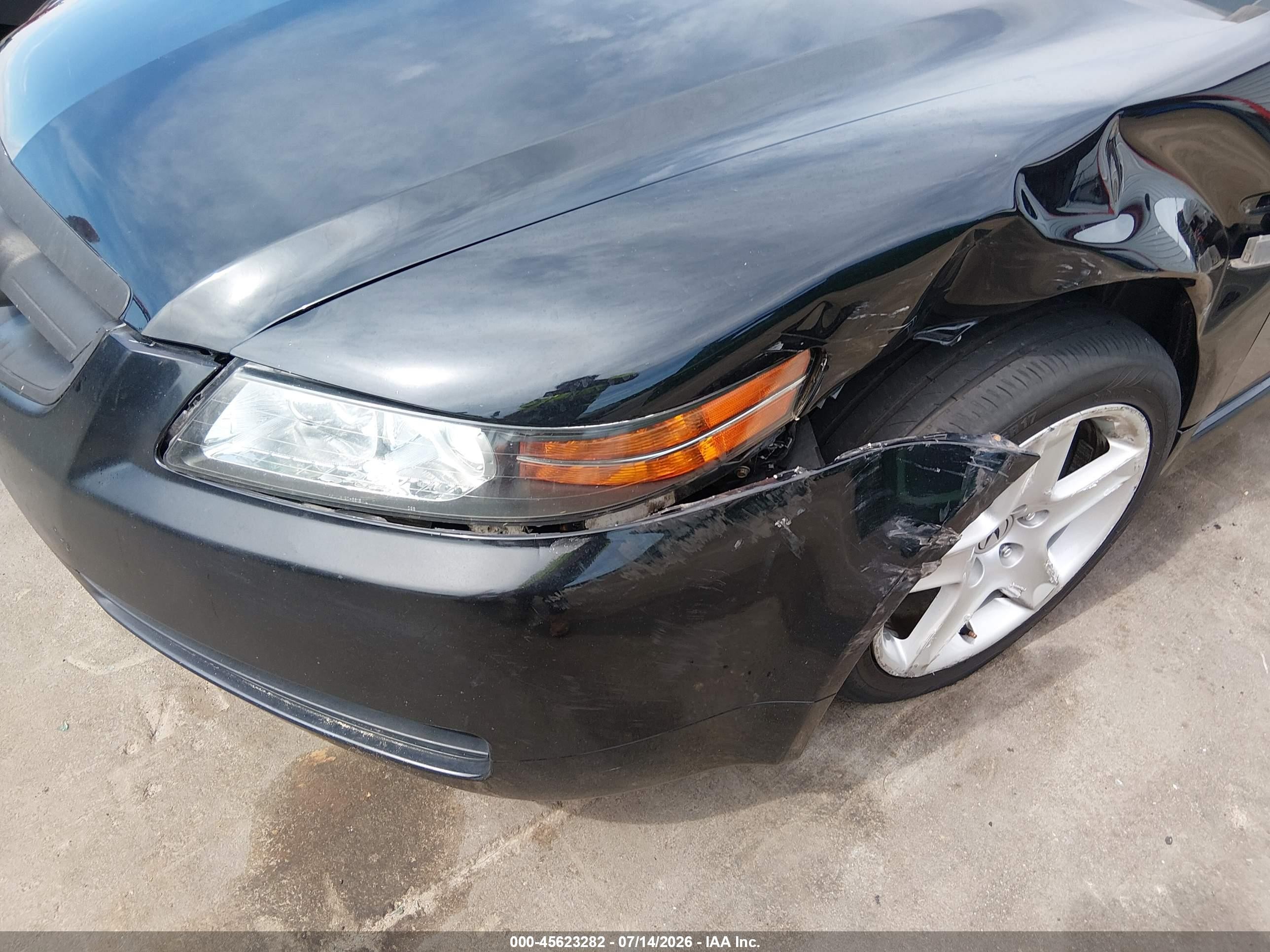 2005 Acura Tl   Black vin: 19UUA66285A040467