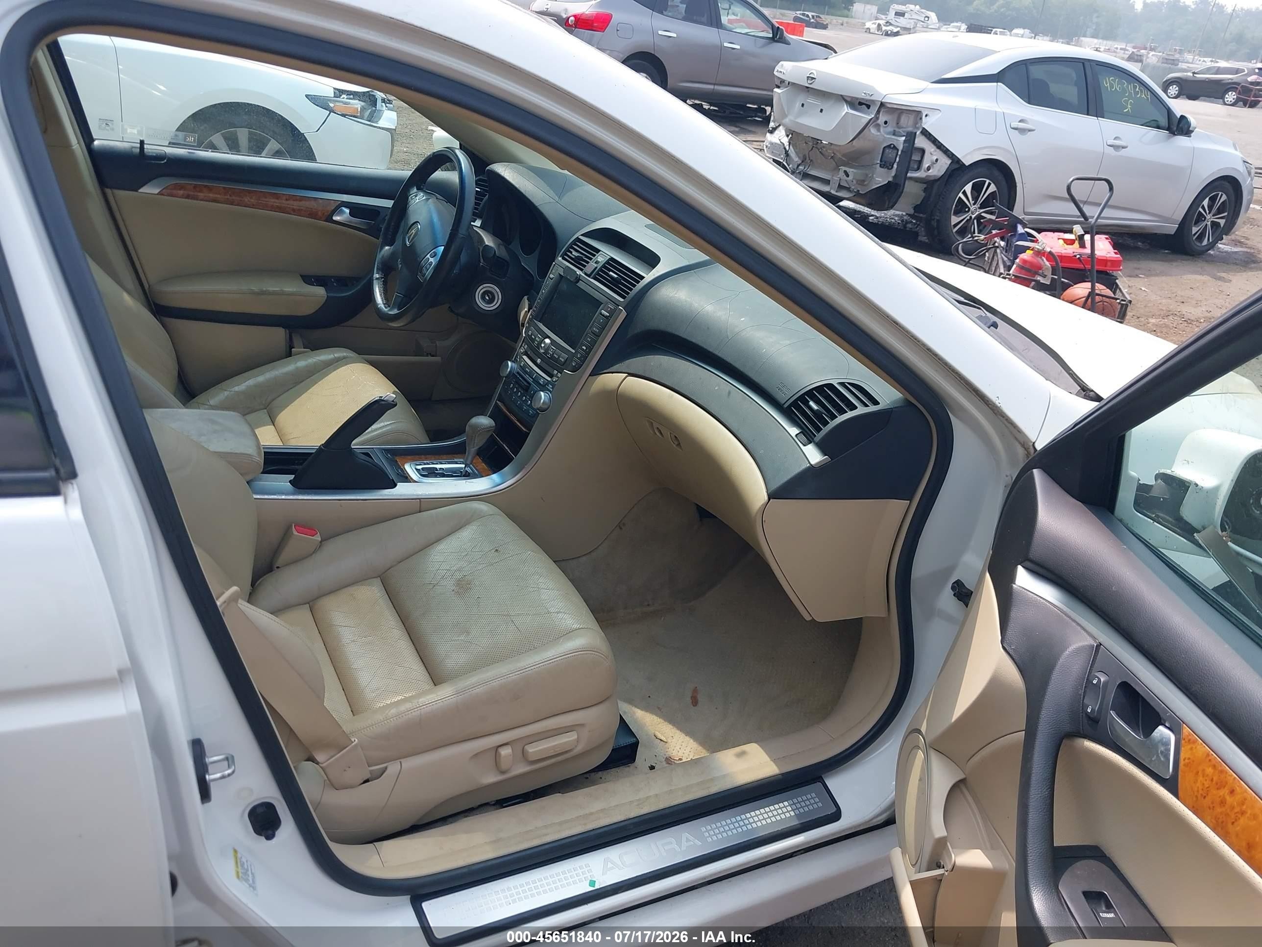 2005 Acura Tl Белый vin: 19UUA66285A043191
