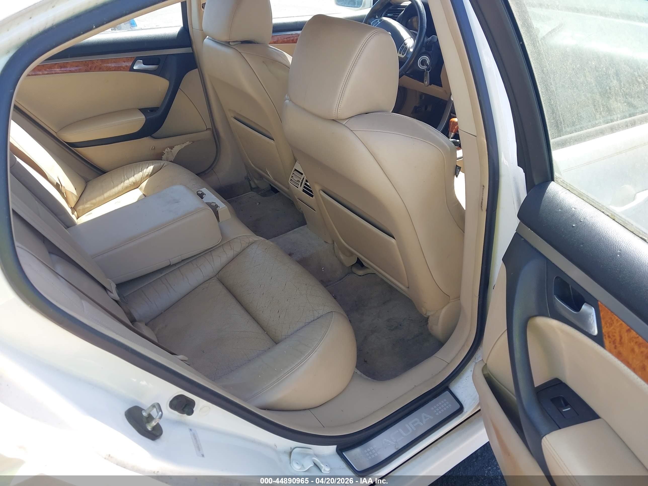 2006 Acura Tl   White vin: 19UUA66286A022343