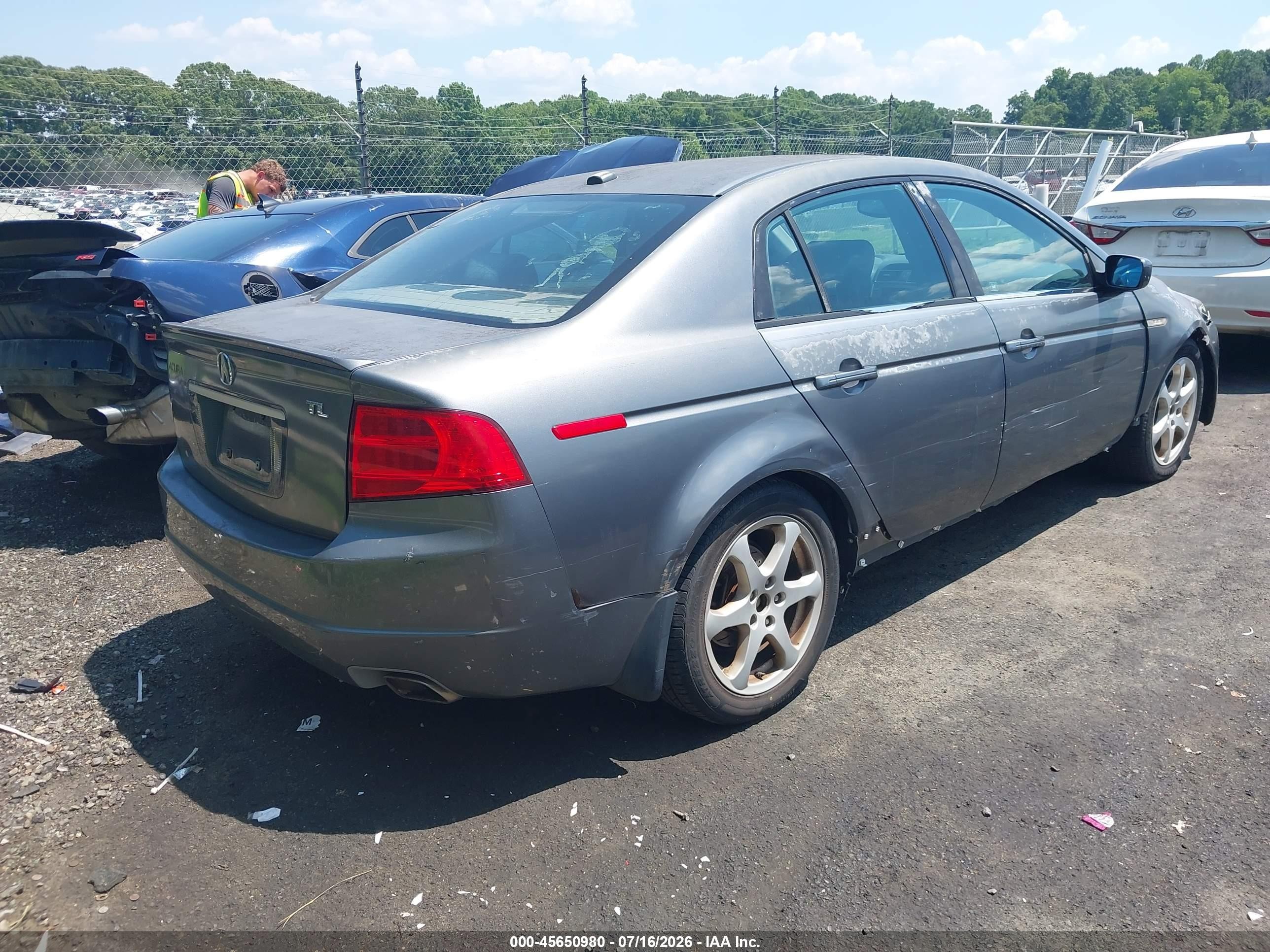 2004 Acura Tl   Silver vin: 19UUA66294A047555