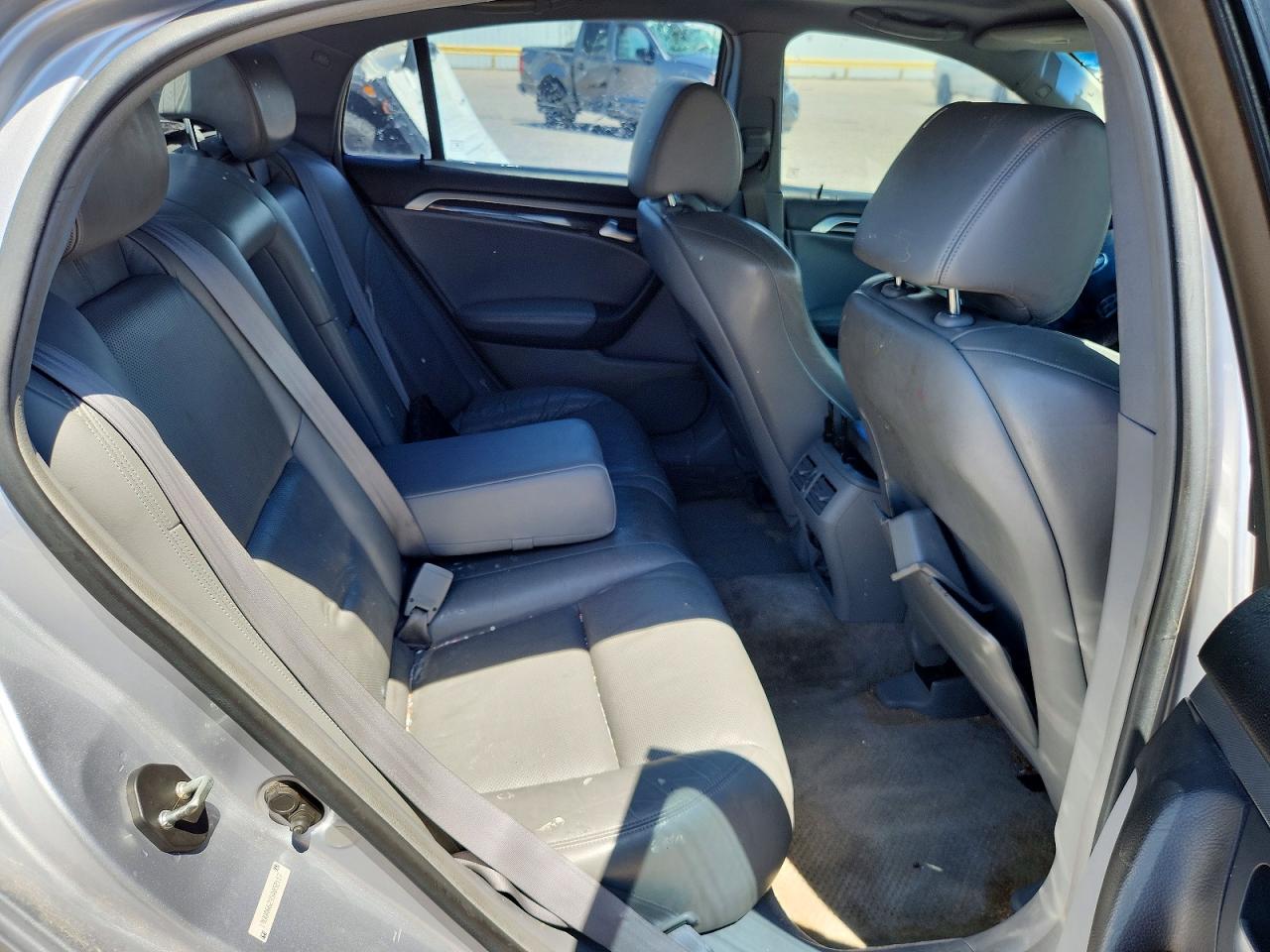2005 Acura Tl Silver vin: 19UUA66295A052157