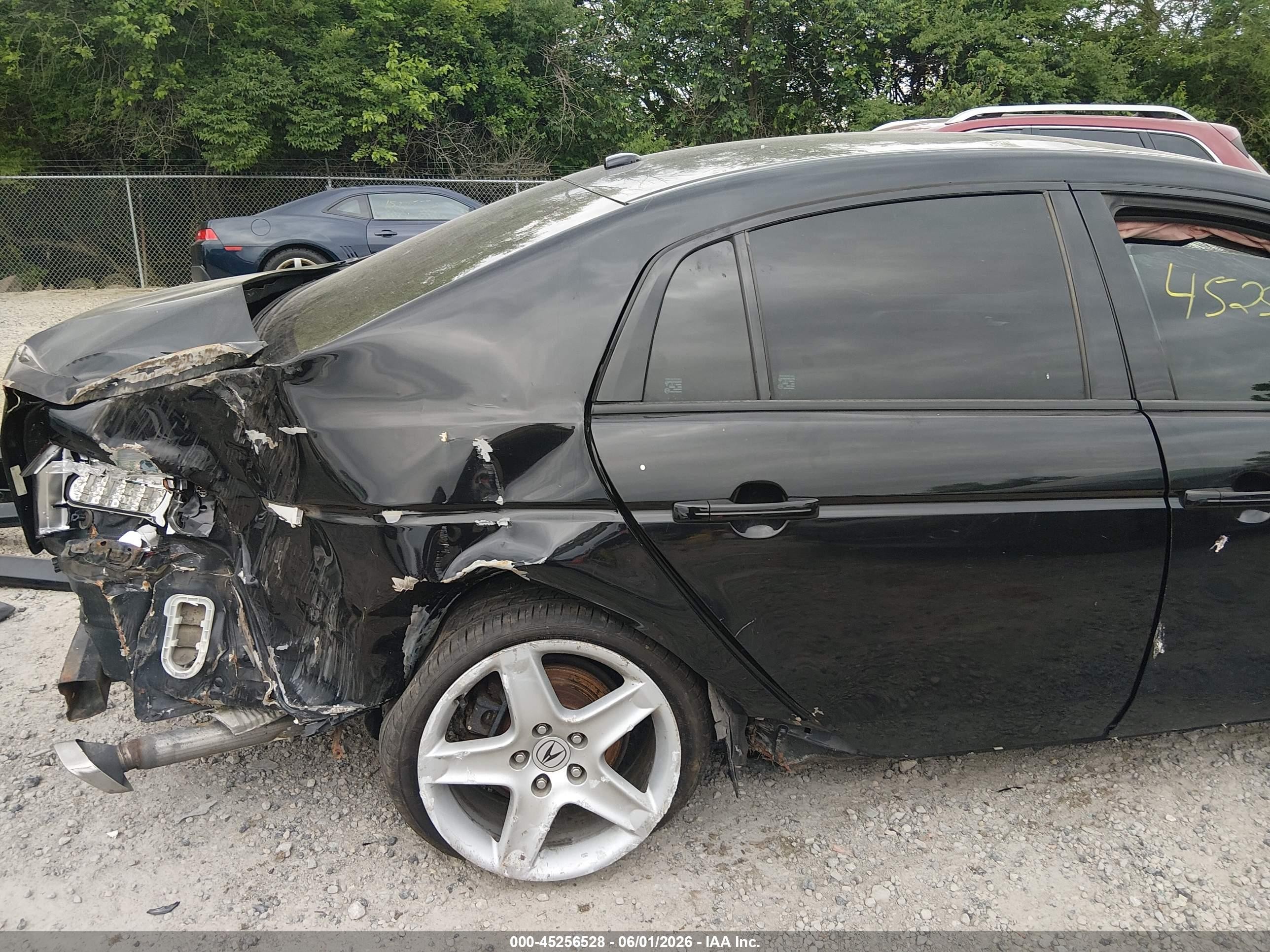 2004 Acura Tl   Black vin: 19UUA662X4A037553