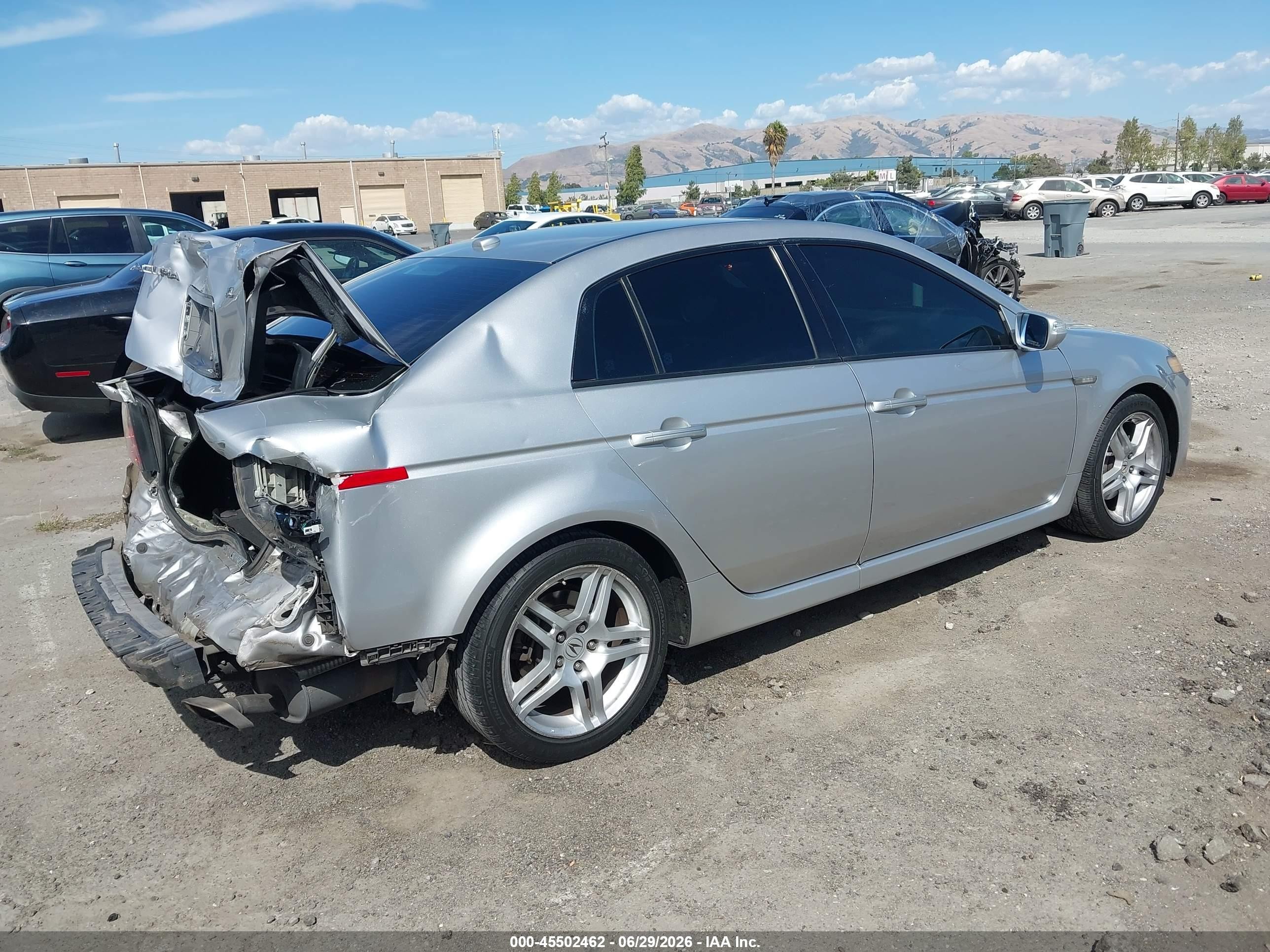 2007 Acura Tl 3.2 Silver vin: 19UUA662X7A009479