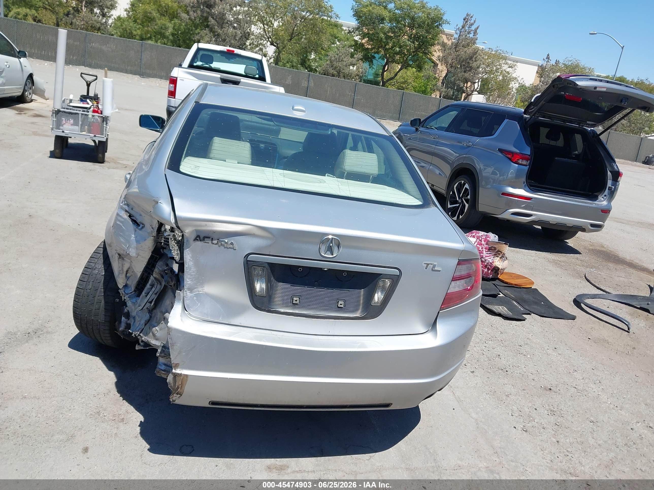 2008 Acura Tl 3.2 Silver vin: 19UUA662X8A016336