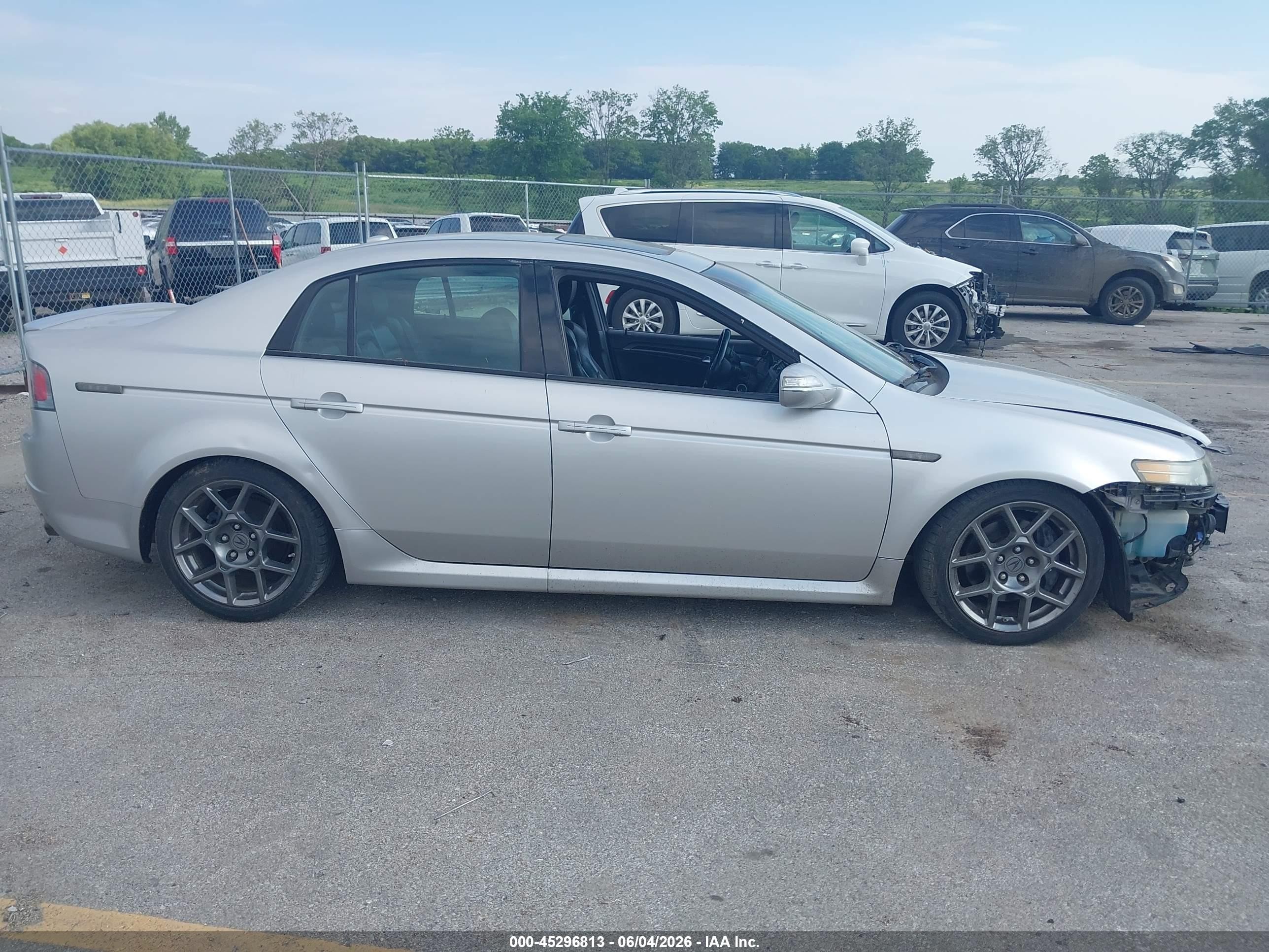 2007 Acura Tl Type S Silver vin: 19UUA765X7A032633
