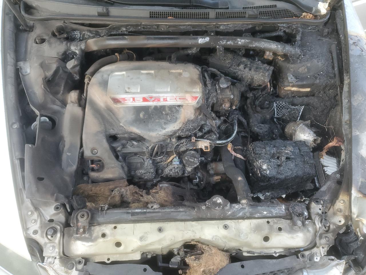 2008 Acura Tl Type S Silver vin: 19UUA765X8A044198