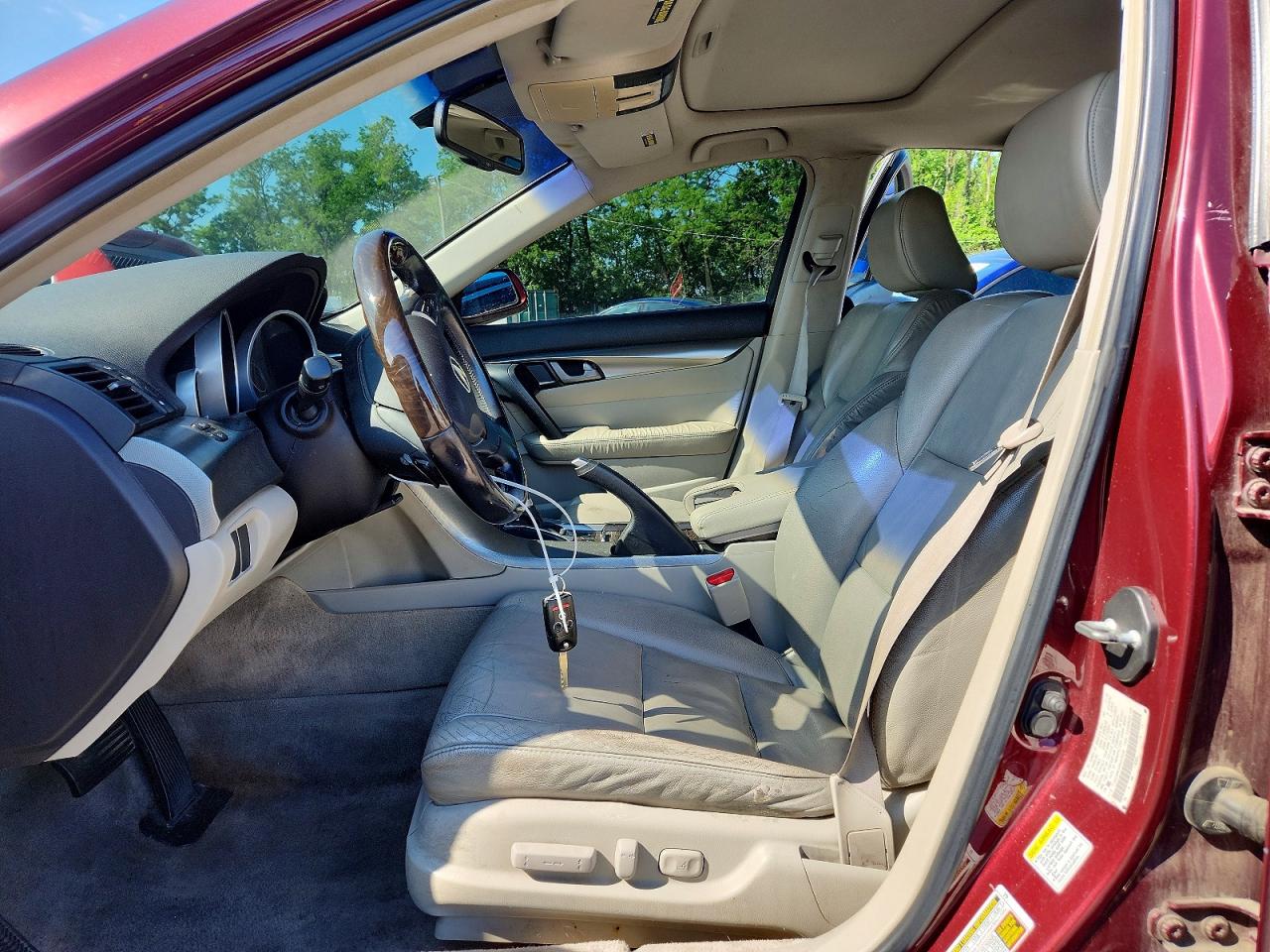 2009 Acura Tl Burgundy vin: 19UUA86209A015029