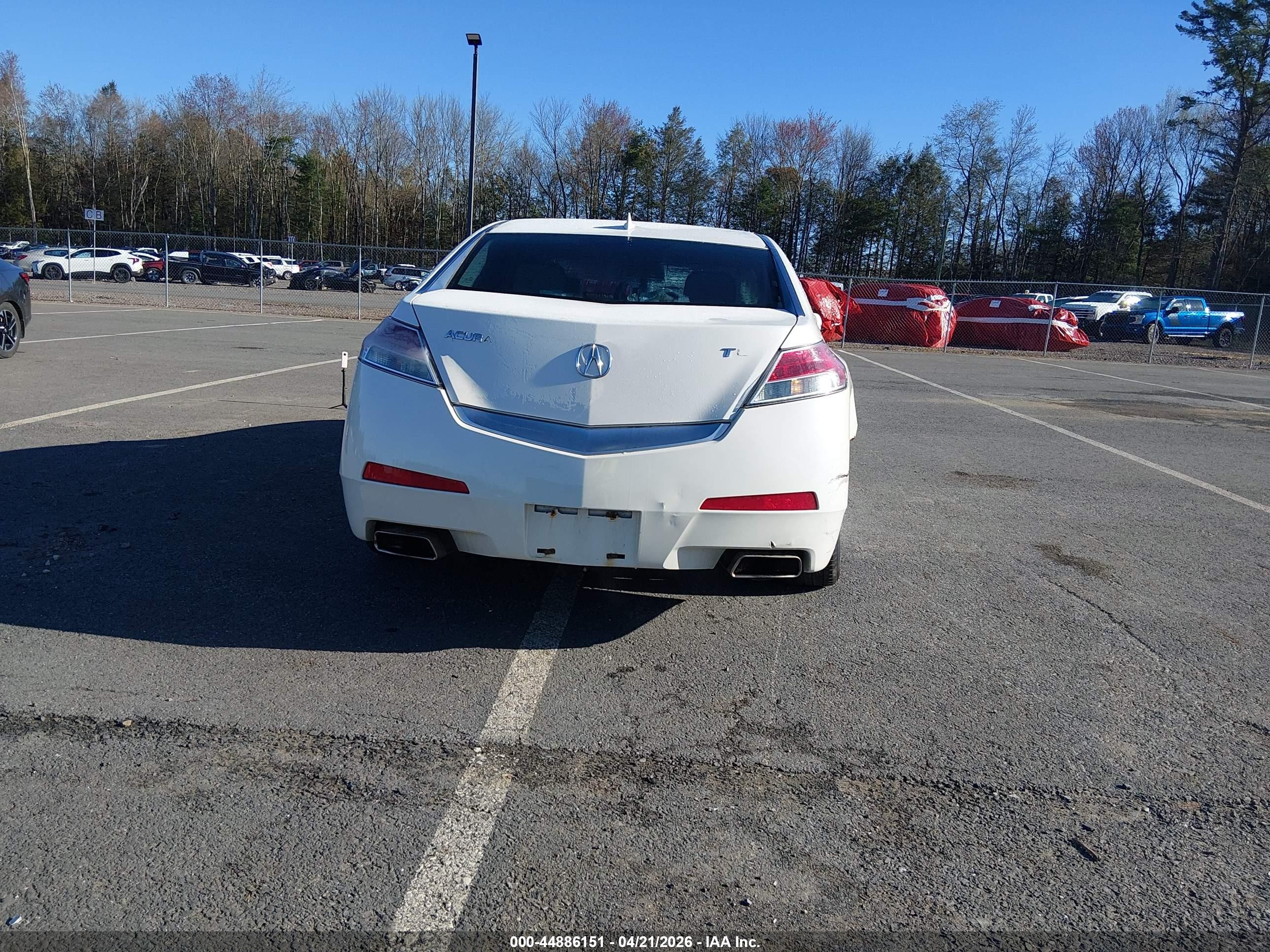 2009 Acura Tl 3.5 White vin: 19UUA86239A011279