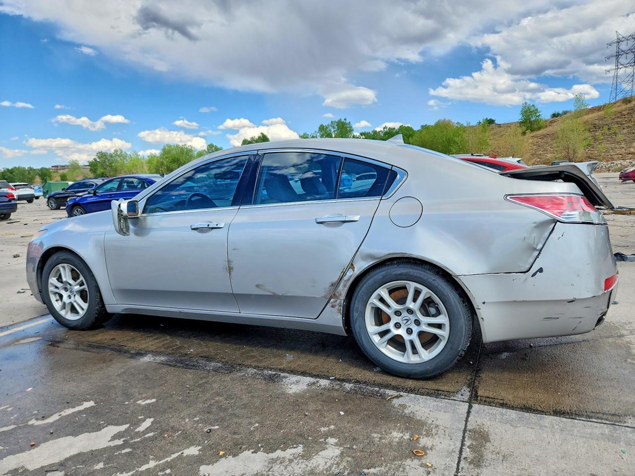 2009 Acura Tl Серебряный vin: 19UUA86529A010036