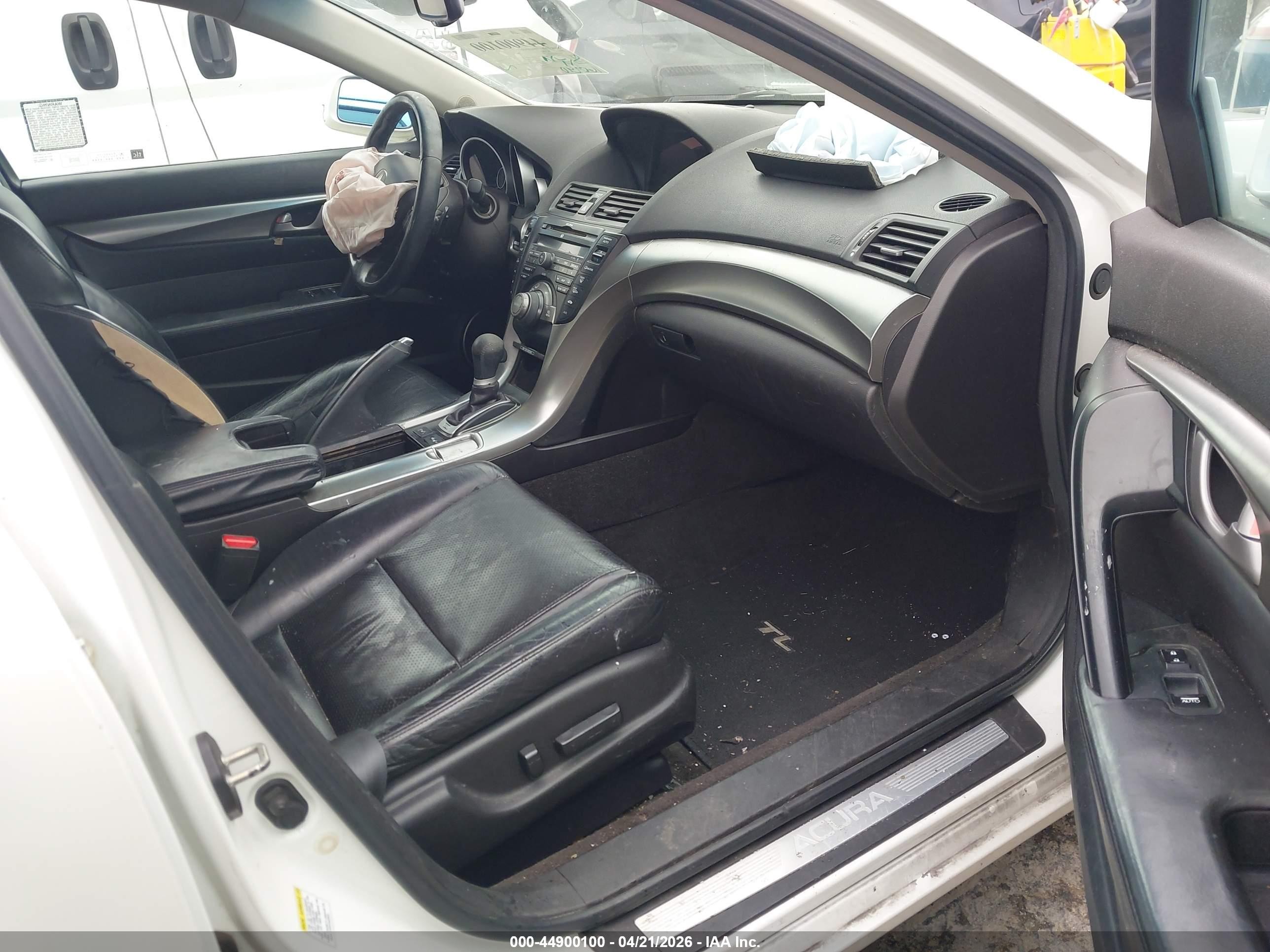 2009 Acura Tl 3.5 Белый vin: 19UUA86539A006237