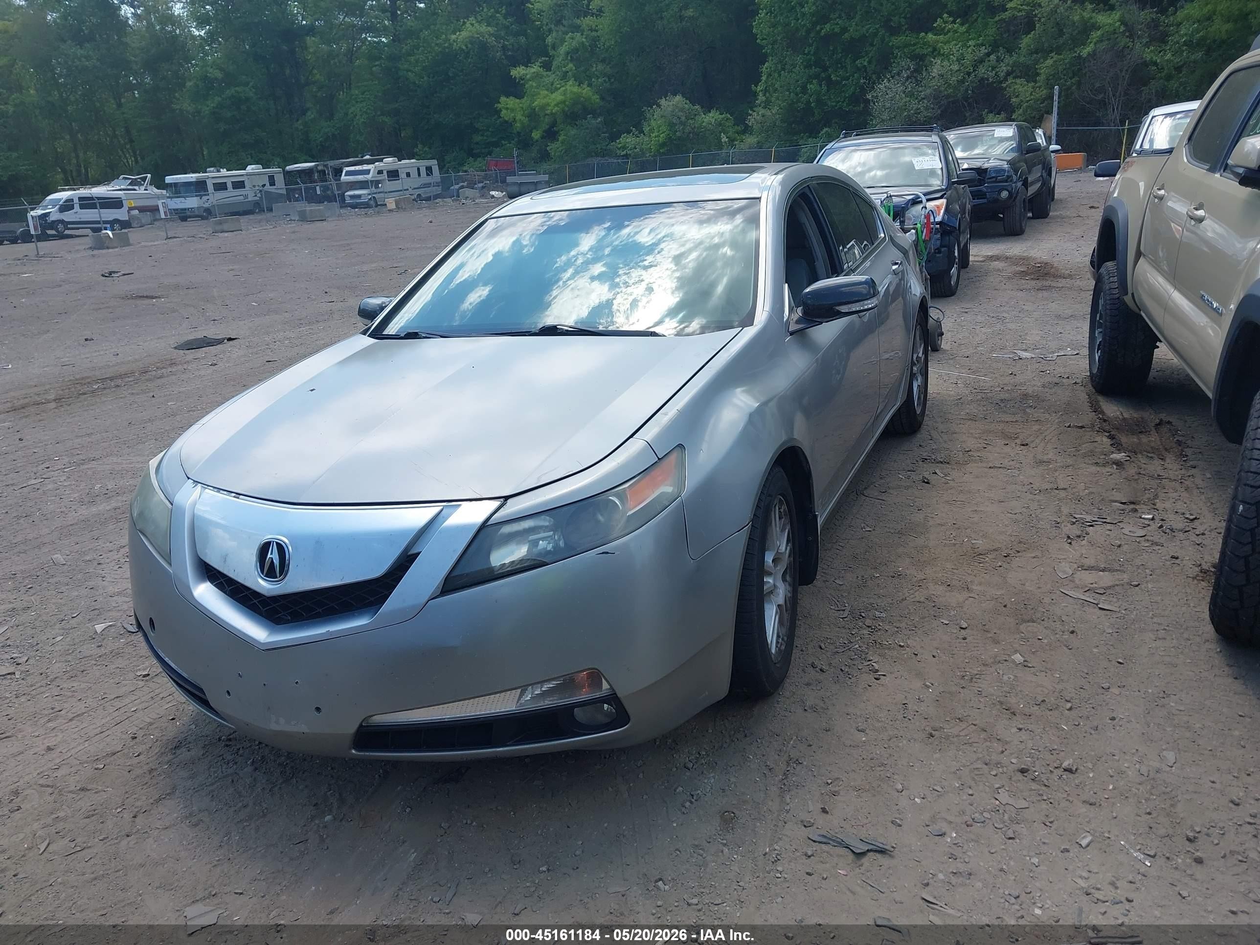 2009 Acura Tl 3.5 Silver vin: 19UUA86579A024577