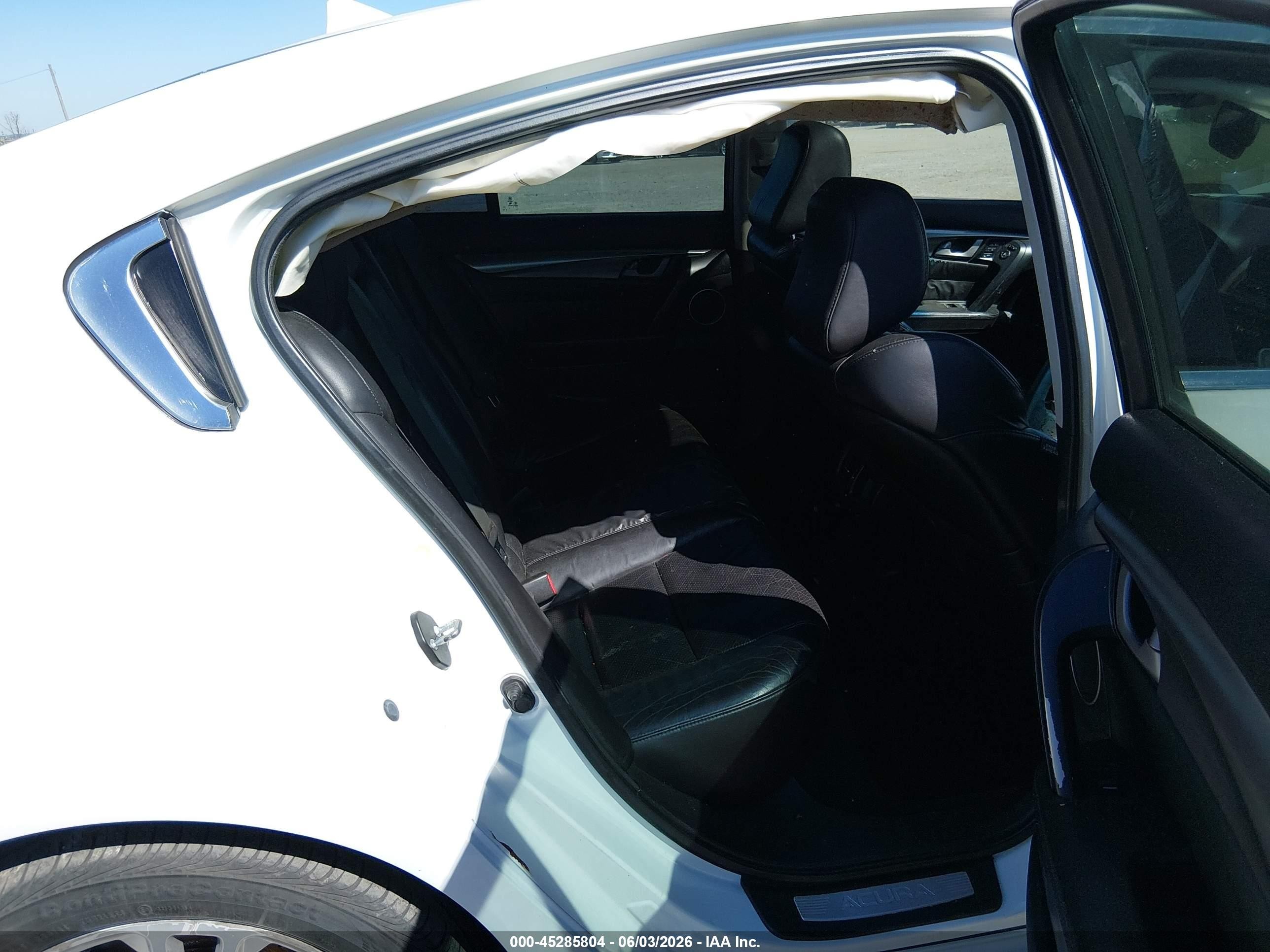 2009 Acura Tl 3.5 White vin: 19UUA86599A008932