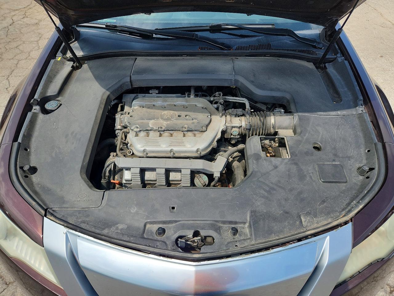 2011 Acura Tl Maroon vin: 19UUA8F20BA000858