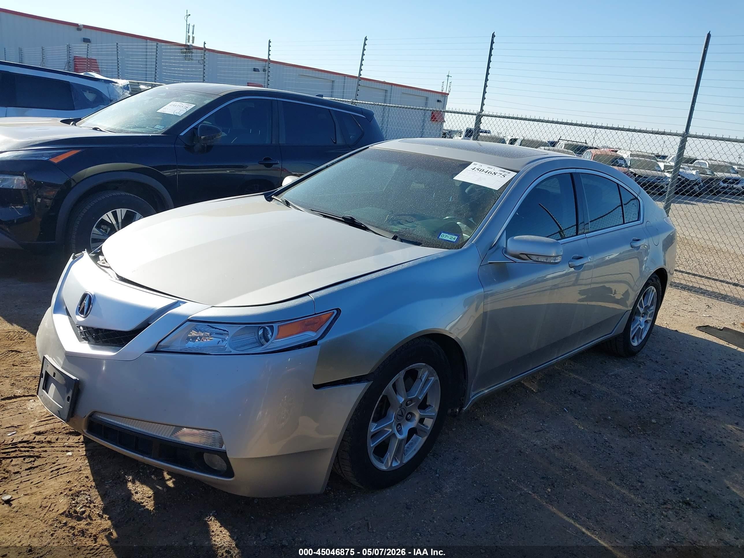 2010 Acura Tl 3.5 Silver vin: 19UUA8F21AA005503