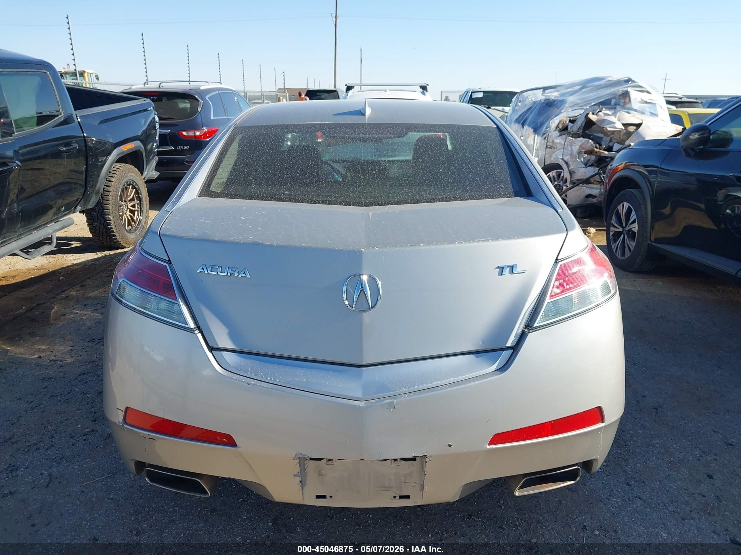 2010 Acura Tl 3.5 Silver vin: 19UUA8F21AA005503