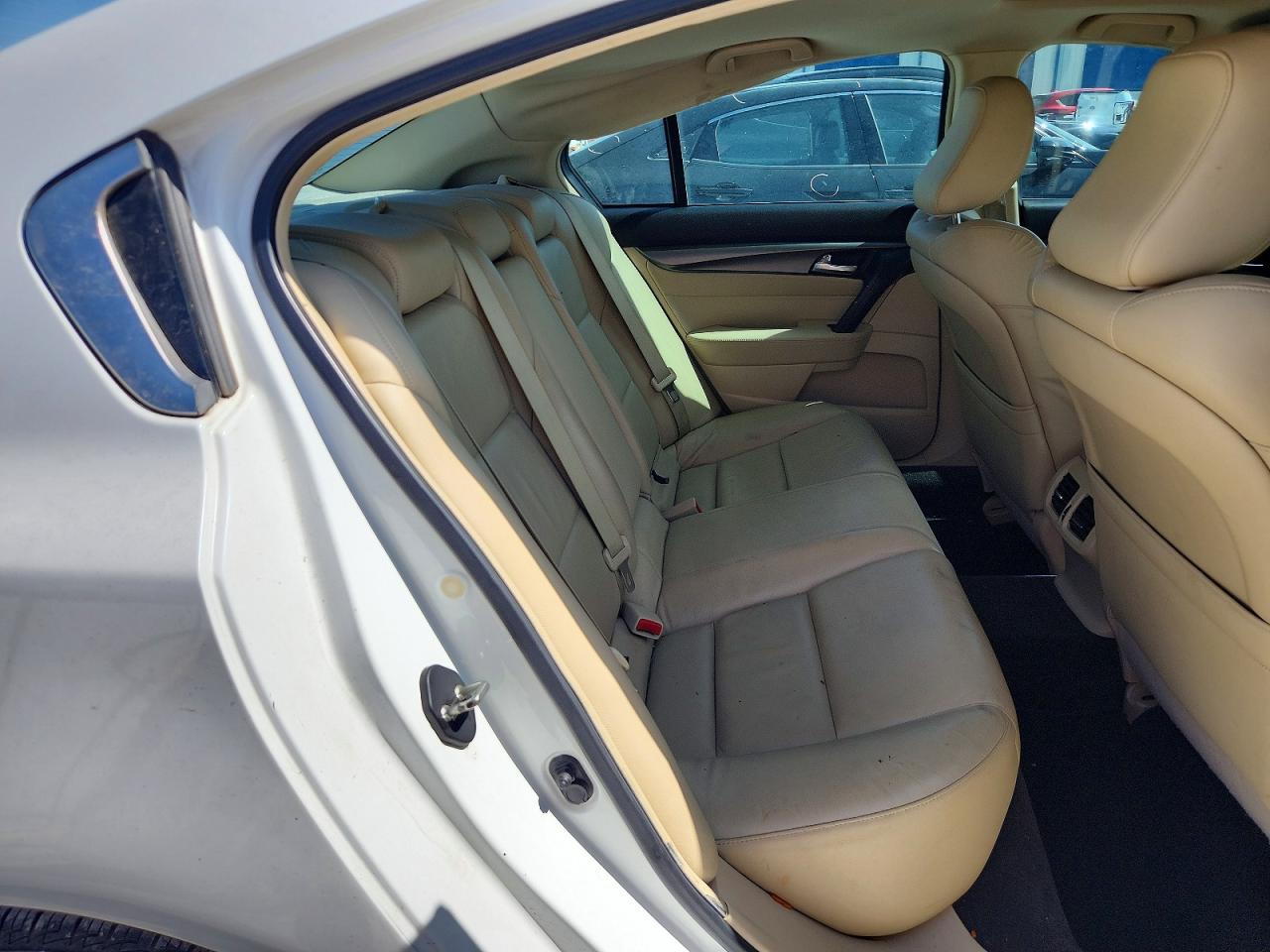 2012 Acura Tl White vin: 19UUA8F21CA016729