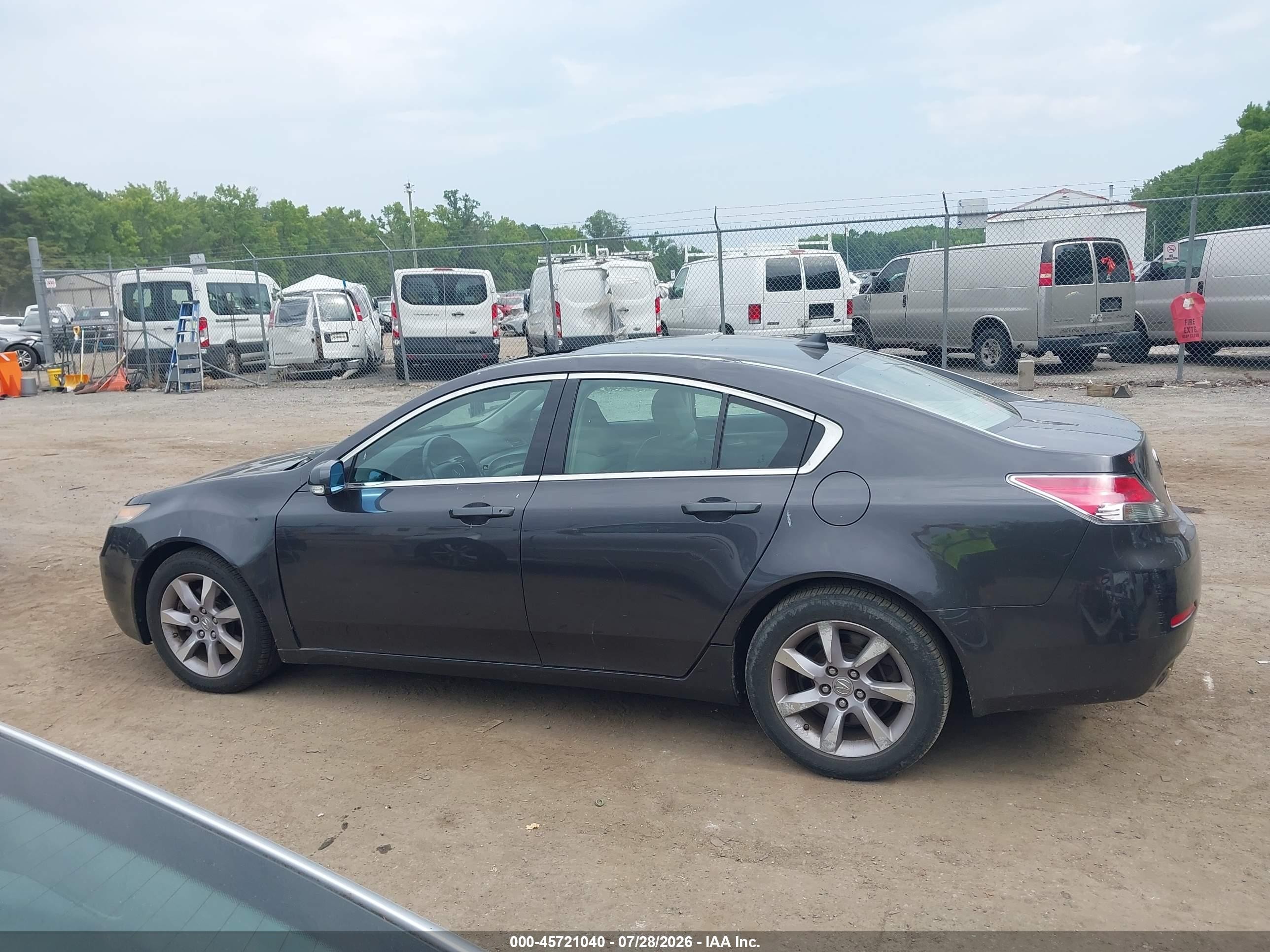 2013 Acura Tl 3.5 Black vin: 19UUA8F21DA007983