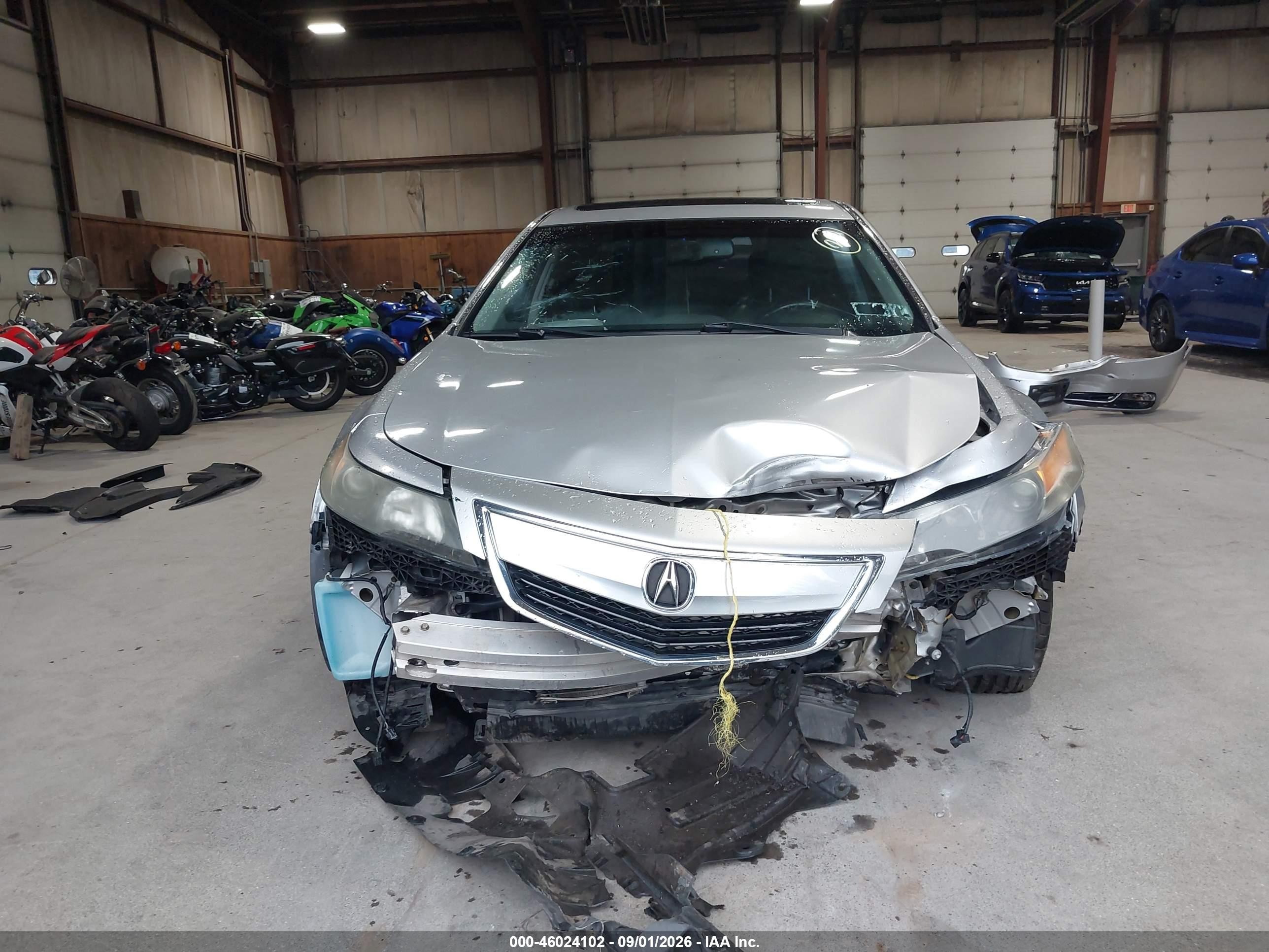2014 Acura Tl 3.5 Silver vin: 19UUA8F21EA004258