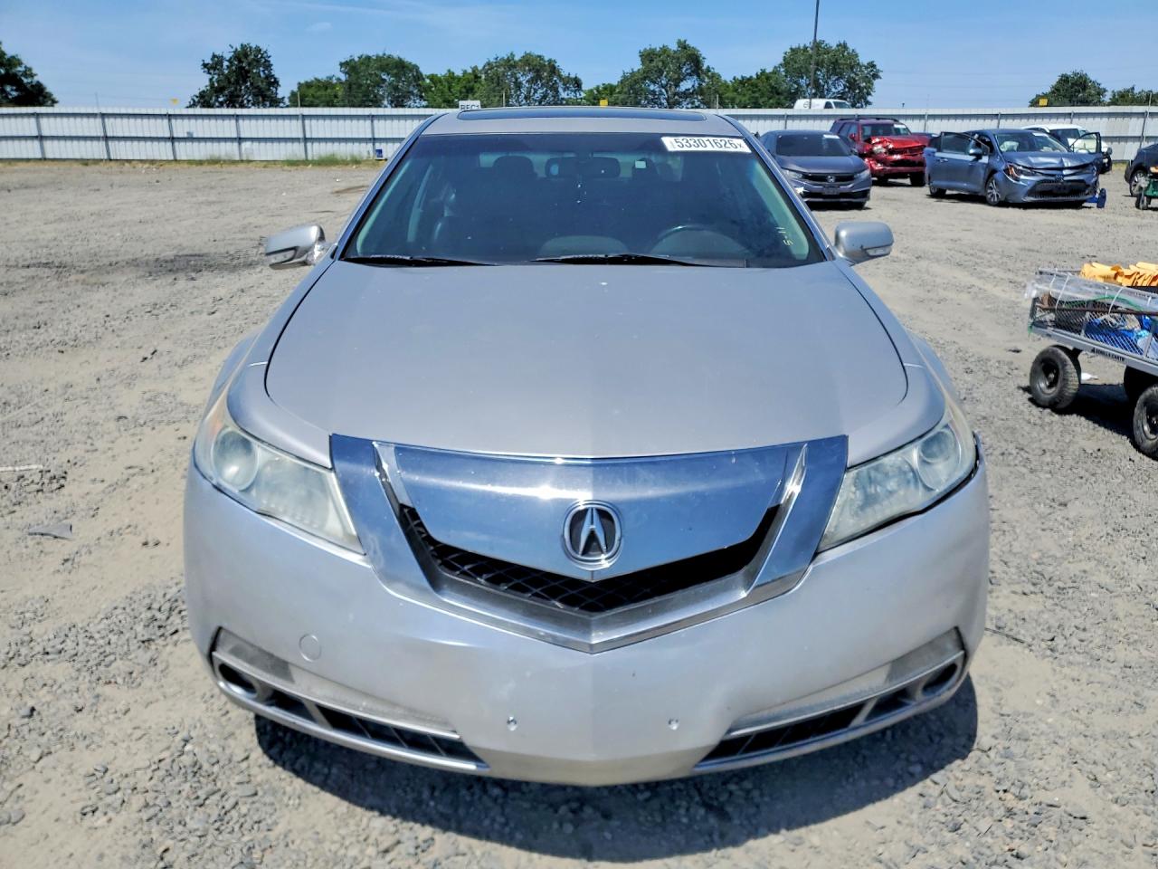 2010 Acura Tl Silver vin: 19UUA8F23AA007673