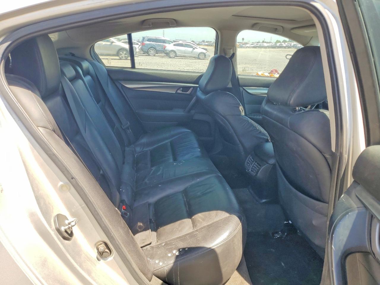 2010 Acura Tl Silver vin: 19UUA8F23AA007673