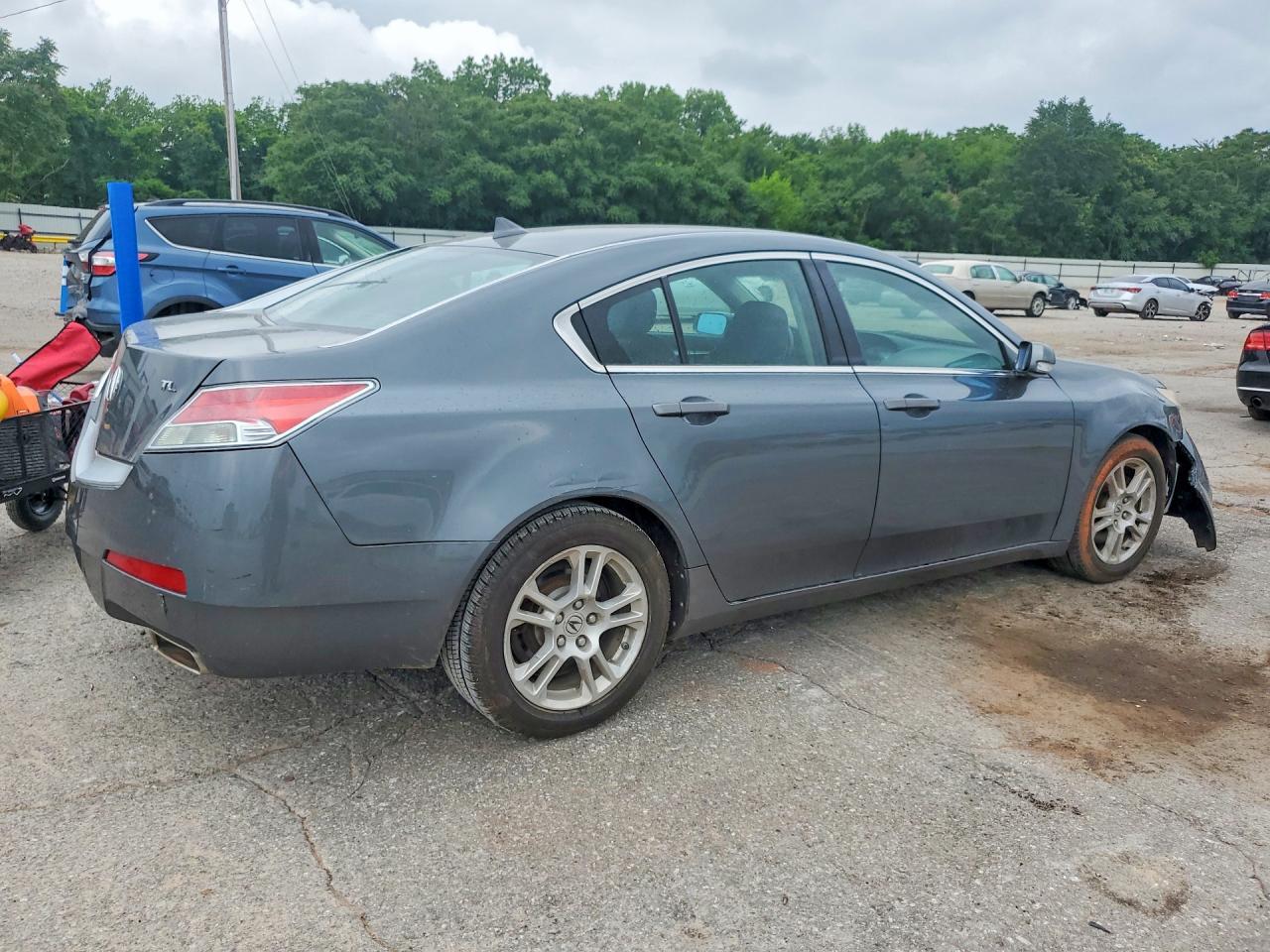 2011 Acura Tl Silver vin: 19UUA8F23BA002992