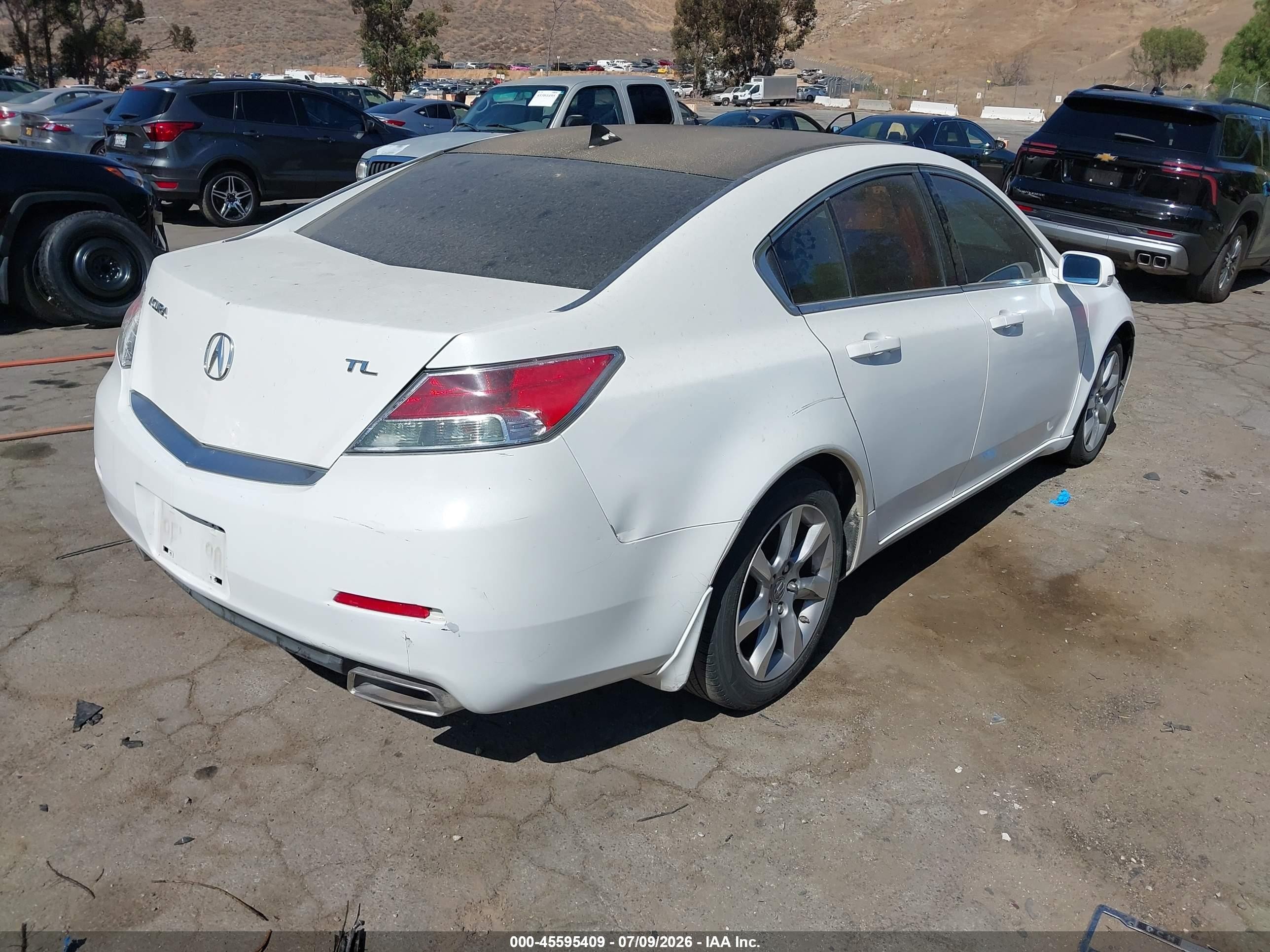 2012 Acura Tl 3.5 White vin: 19UUA8F23CA004162
