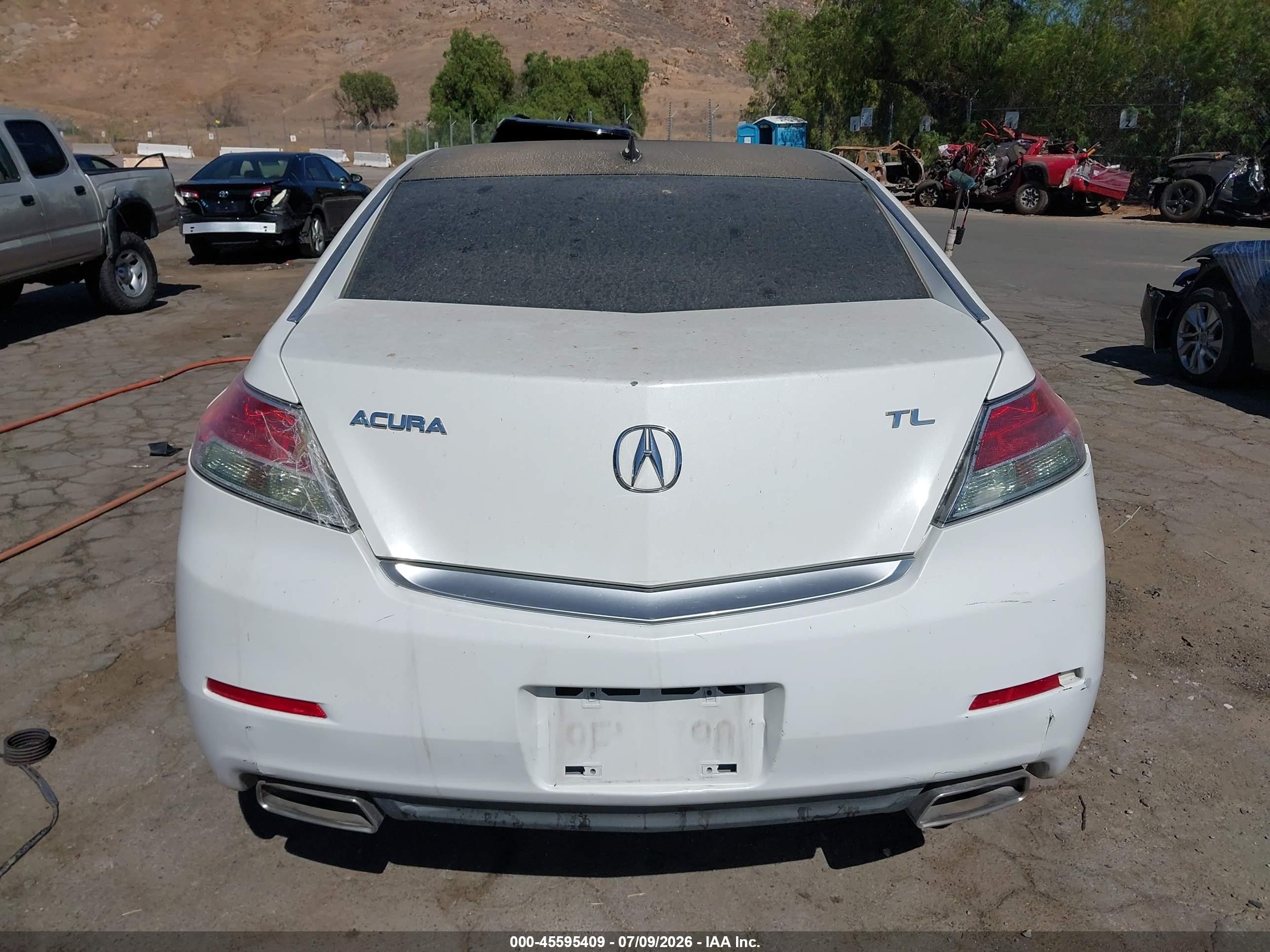 2012 Acura Tl 3.5 White vin: 19UUA8F23CA004162
