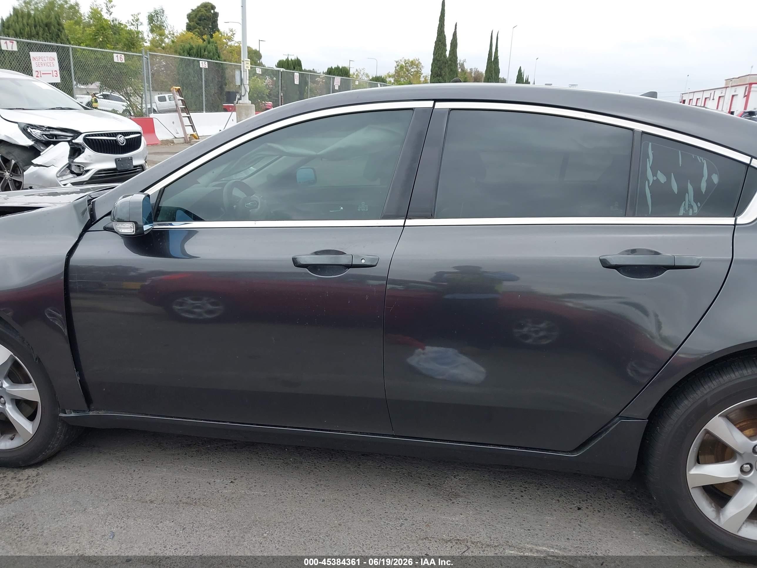 2013 Acura Tl 3.5 Gray vin: 19UUA8F23DA005085