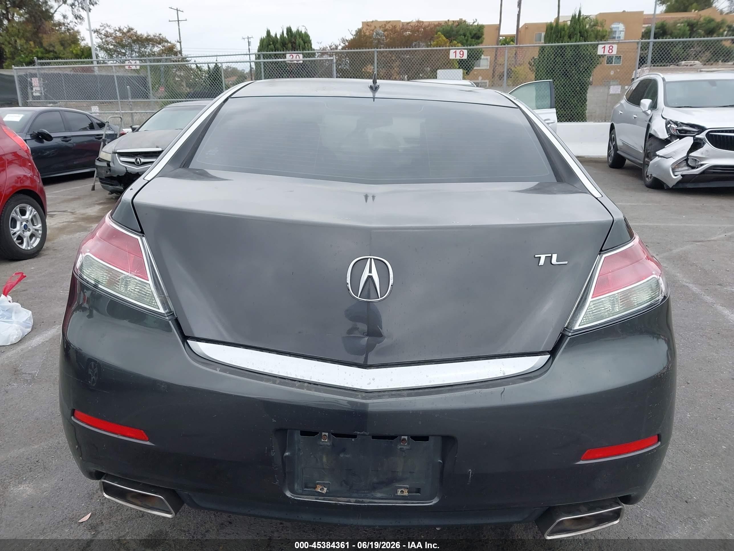 2013 Acura Tl 3.5 Gray vin: 19UUA8F23DA005085