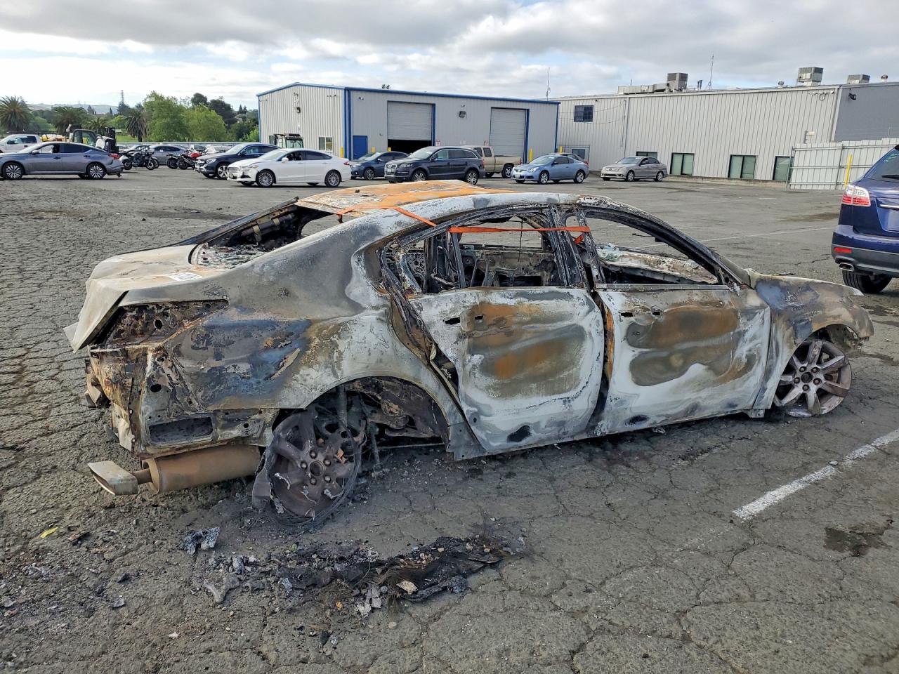 2013 Acura Tl Burn vin: 19UUA8F23DA016412