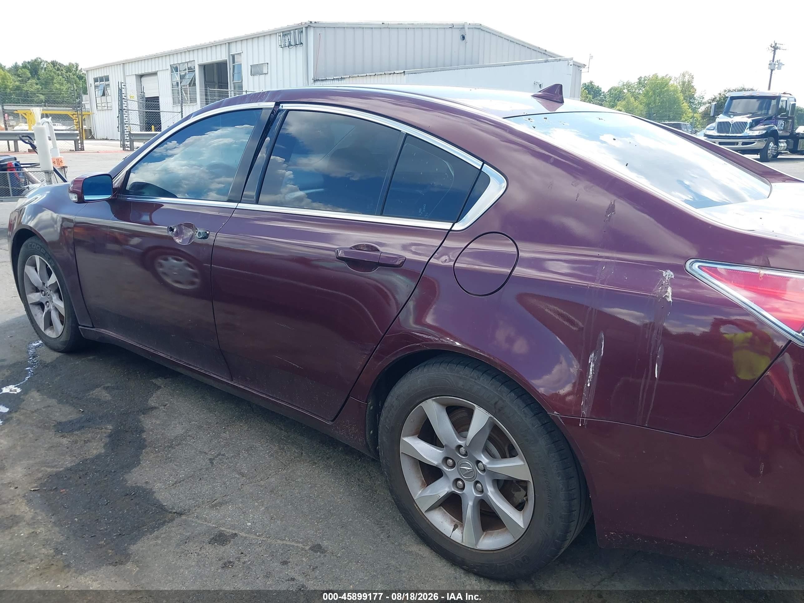 2013 Acura Tl 3.5 Red vin: 19UUA8F24DA004186