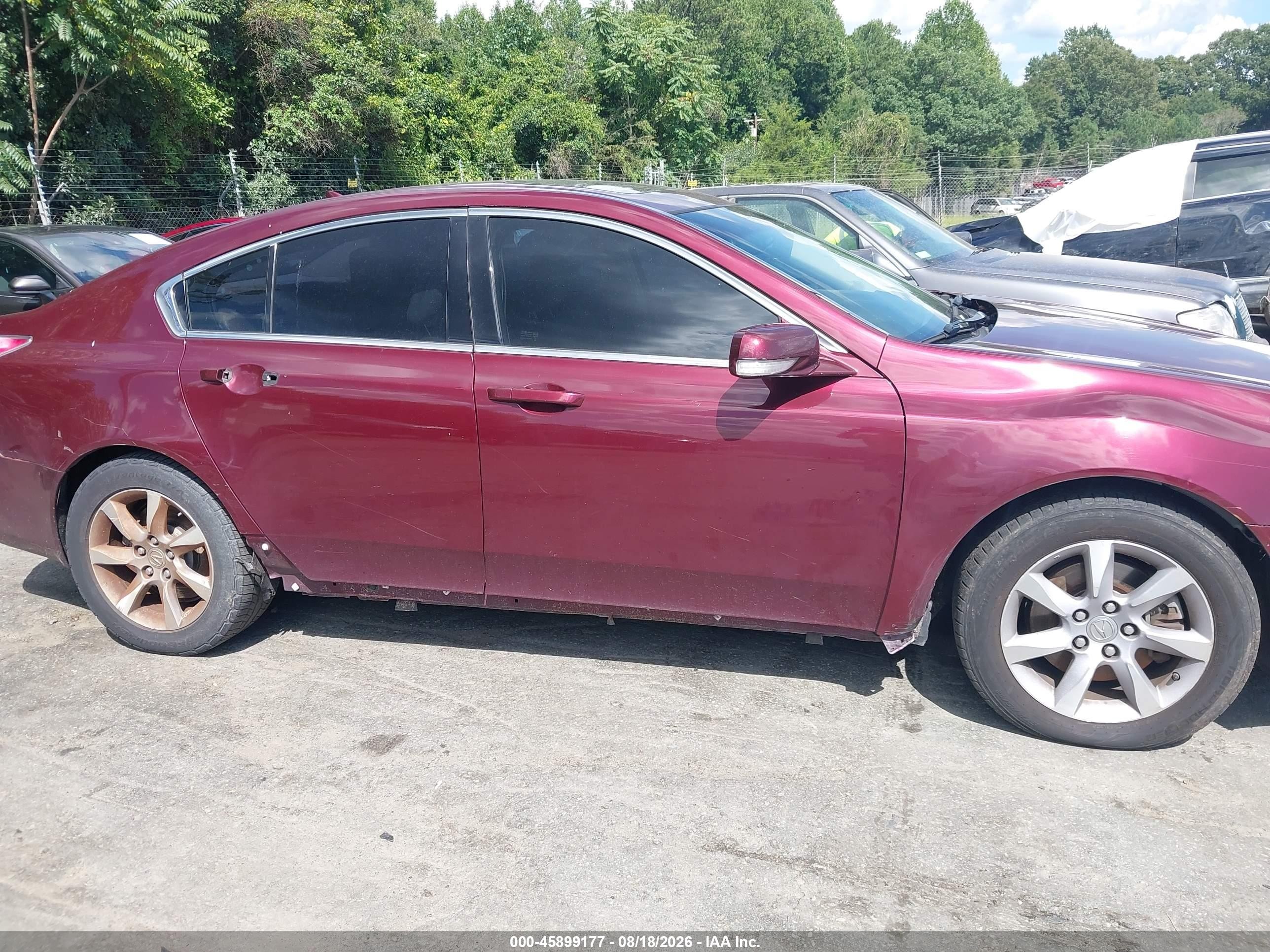 2013 Acura Tl 3.5 Red vin: 19UUA8F24DA004186