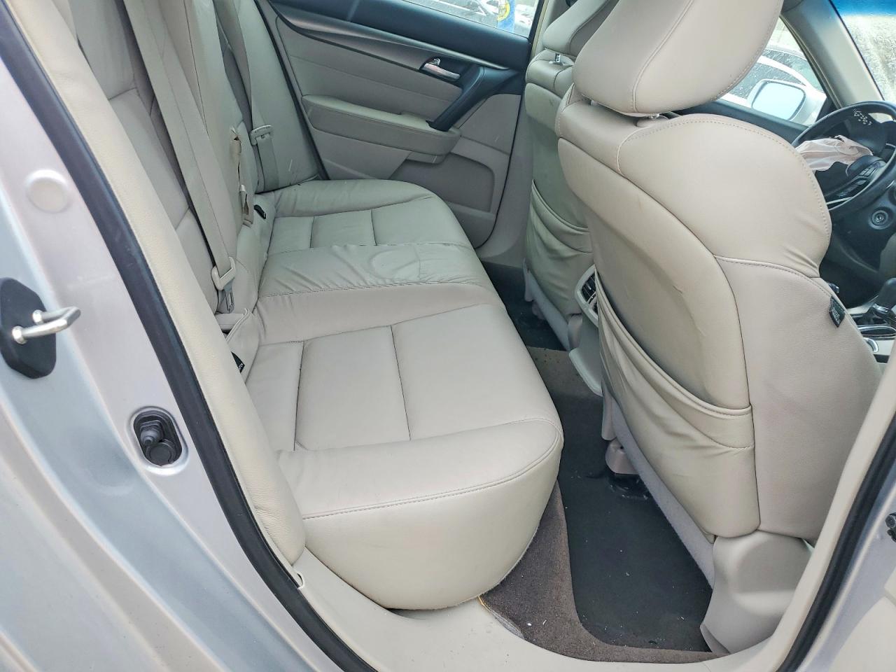 2013 Acura Tl Silver vin: 19UUA8F24DA006441
