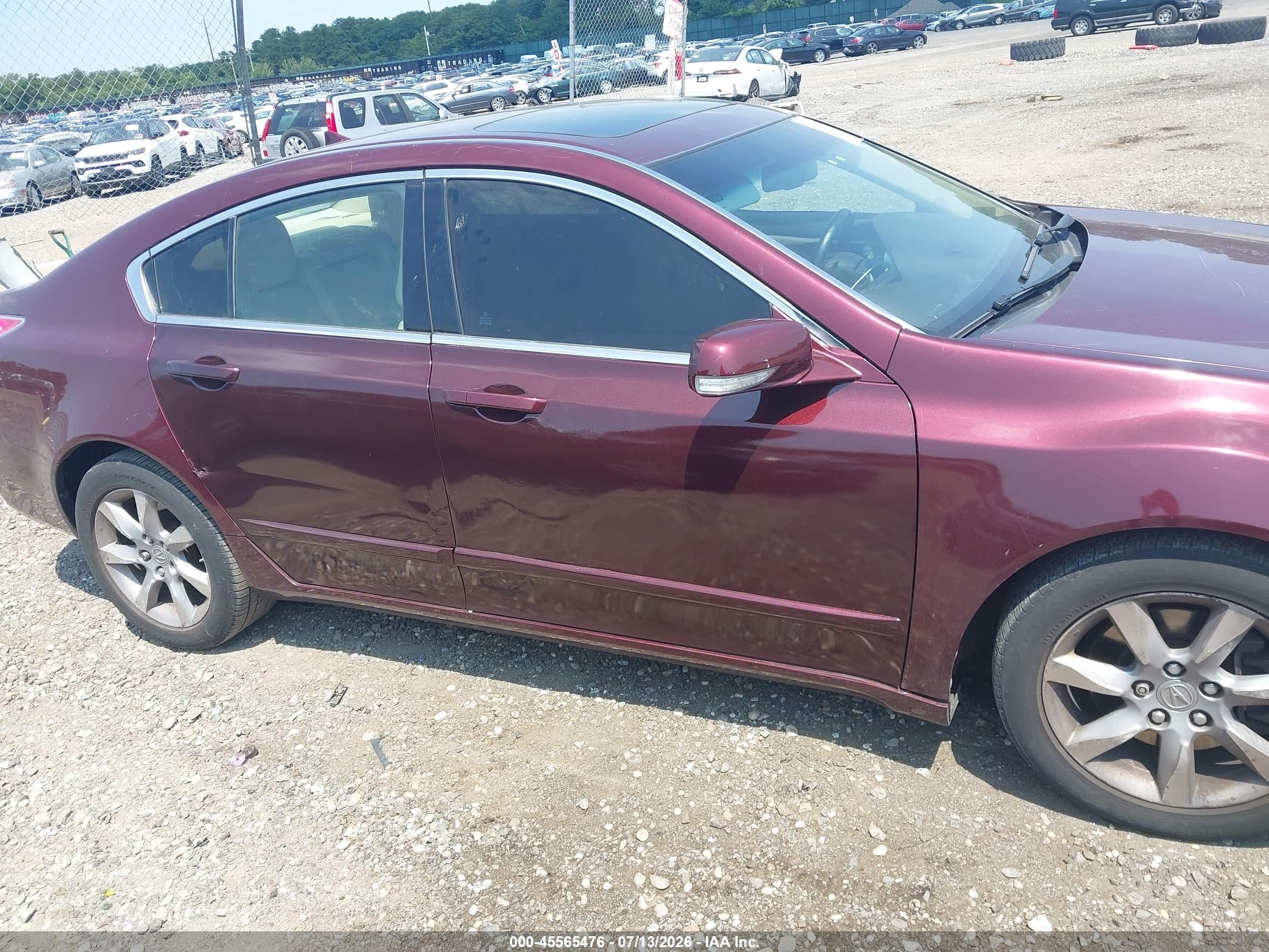 2012 Acura Tl 3.5 Red vin: 19UUA8F25CA000422